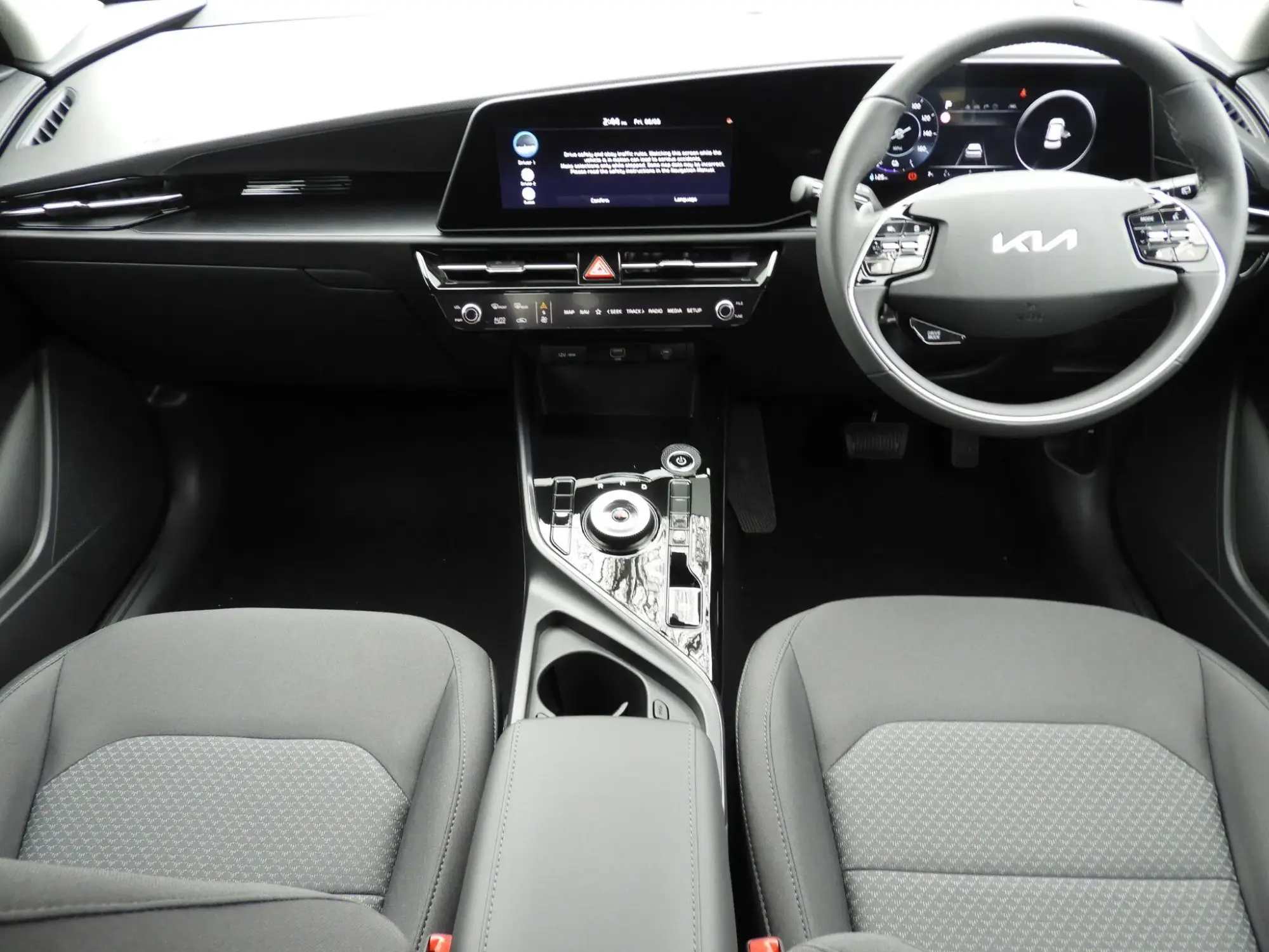 Kia Niro EV 150kW 2 64kWh 5dr Auto DT75OTE Image 2
