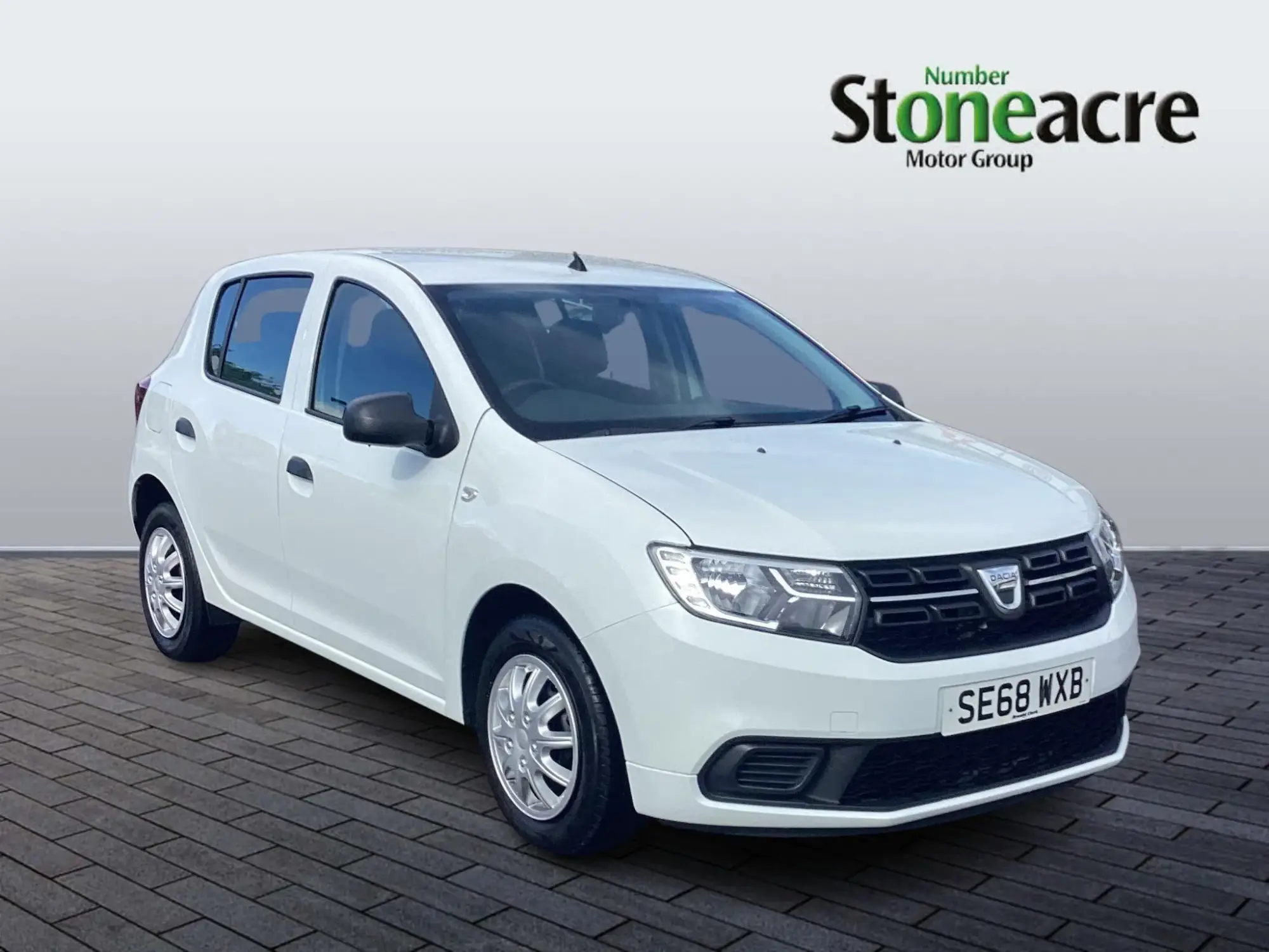Dacia Sandero 1.0 SCe Essential Euro 6 5dr SE68WXB Image 1