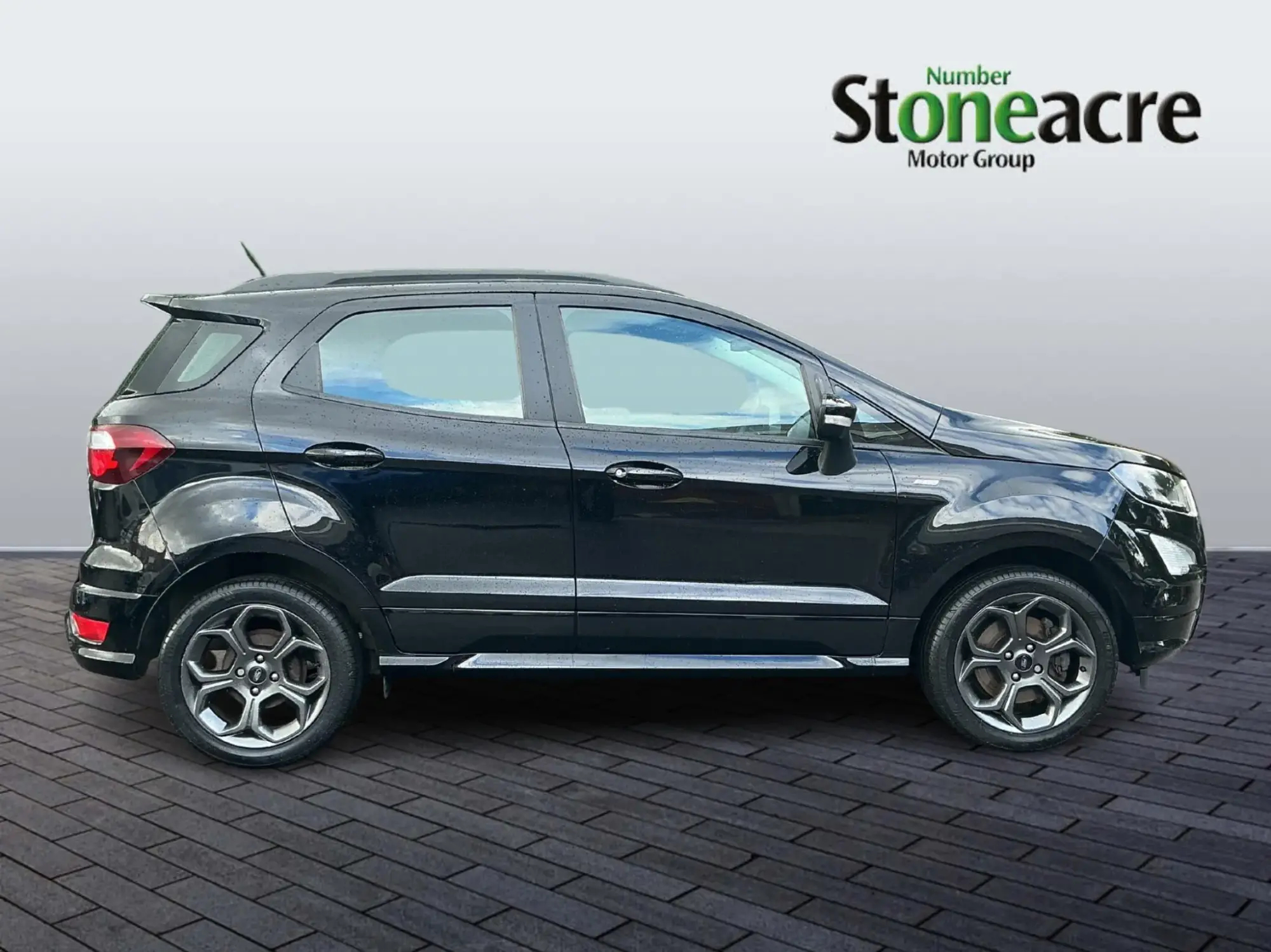 Ford EcoSport Image 2