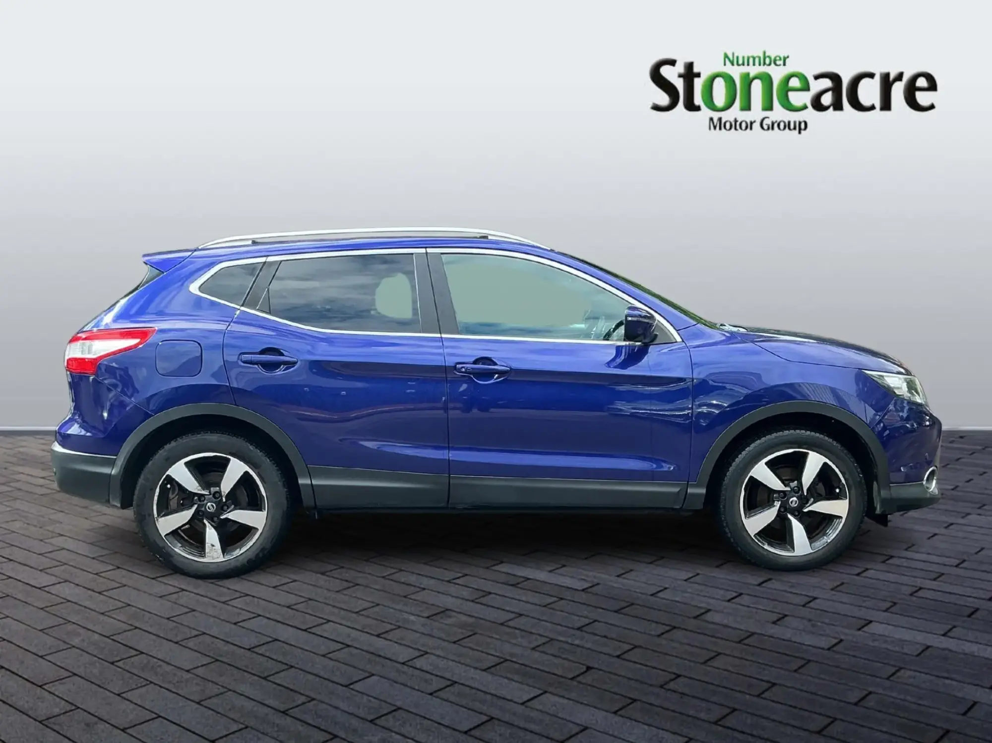Nissan Qashqai 1.2 DIG-T N-Vision 2WD Euro 6 (s/s) 5dr DP66TZZ Image 2