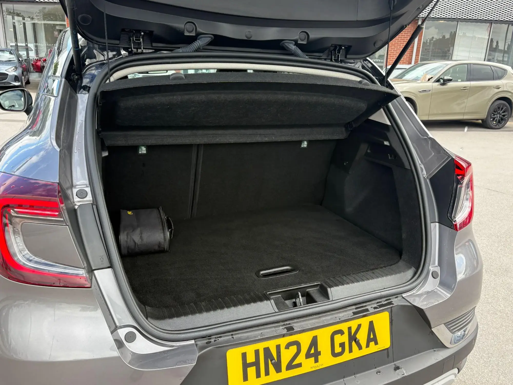 Renault Captur Image 18 Renault Captur Image 18