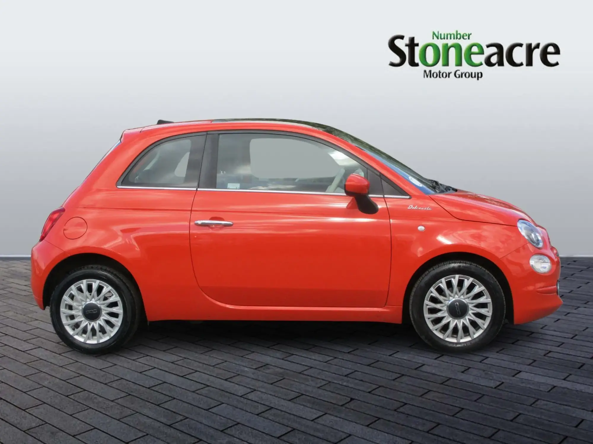 Fiat 500 1.0 Mild Hybrid Dolcevita [Part Leather] 3dr NX72HCZ Image 2