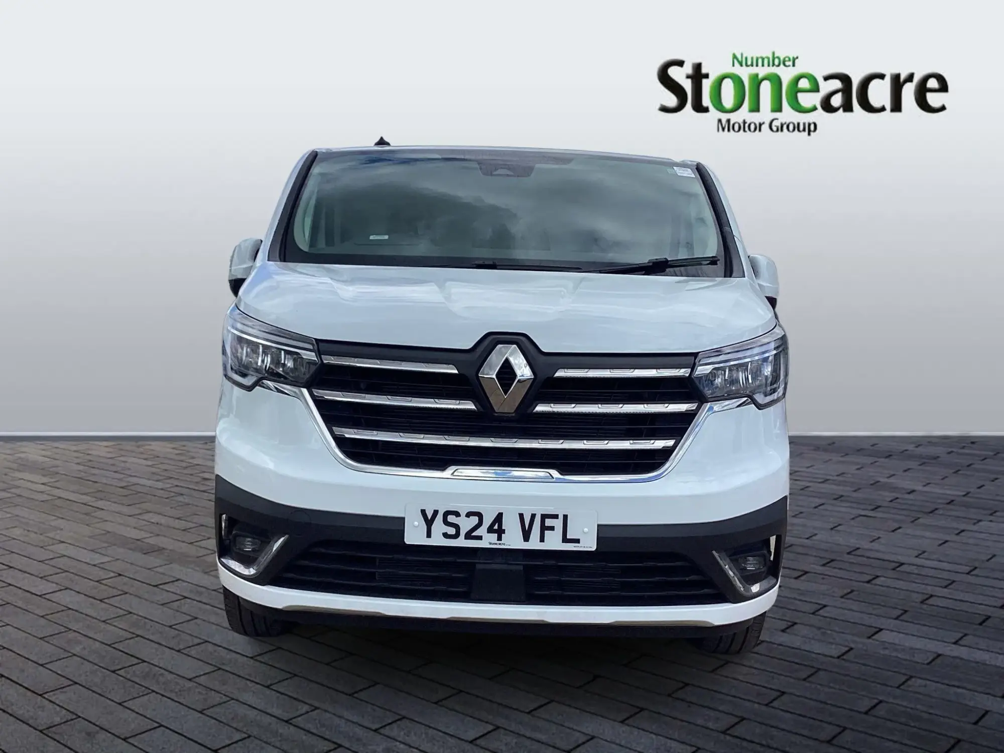 Renault Trafic LL30 Blue dCi 130 Extra Panel Van MY23 YS24VFL Image 2