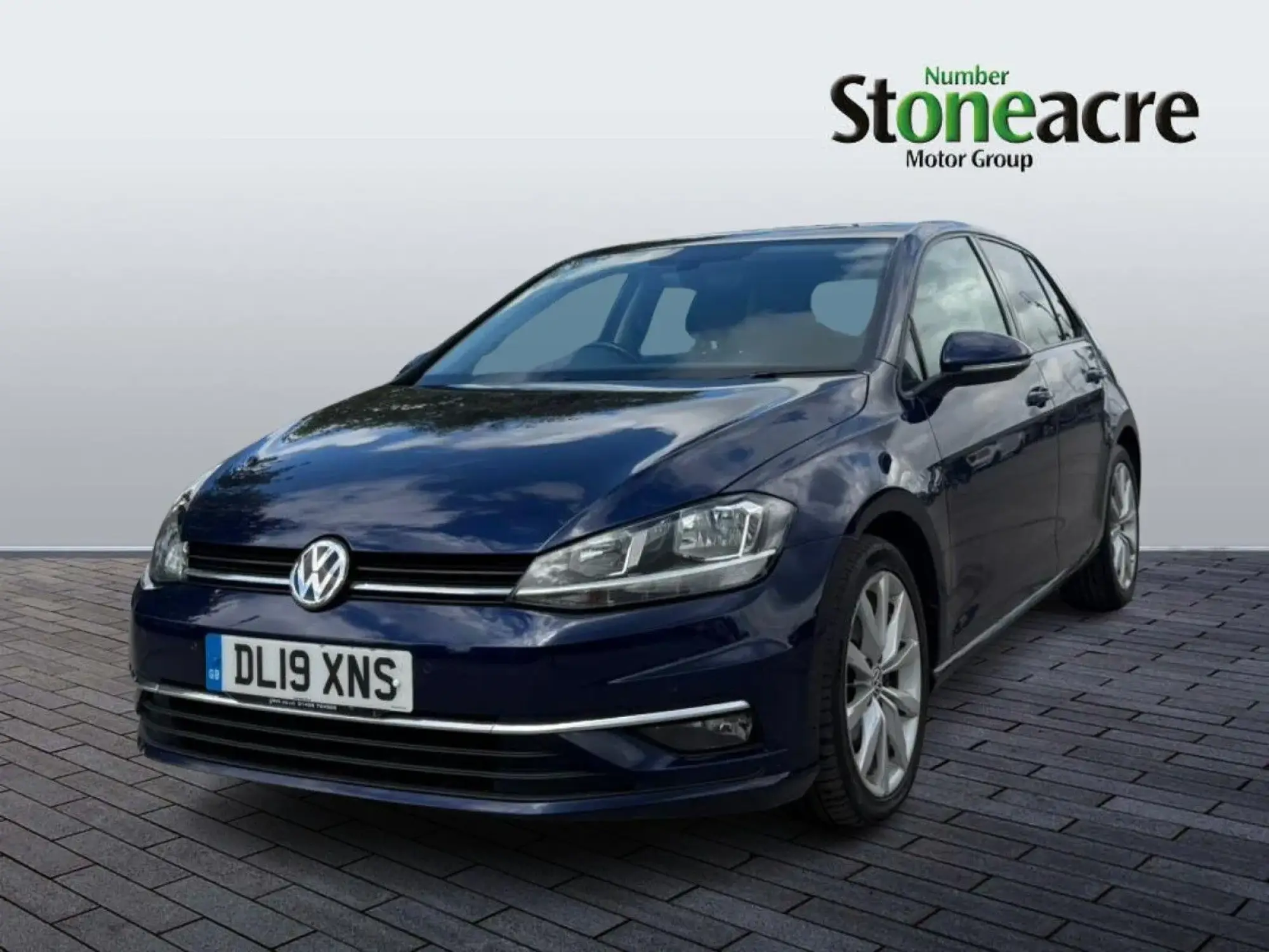 Volkswagen Golf Image 3