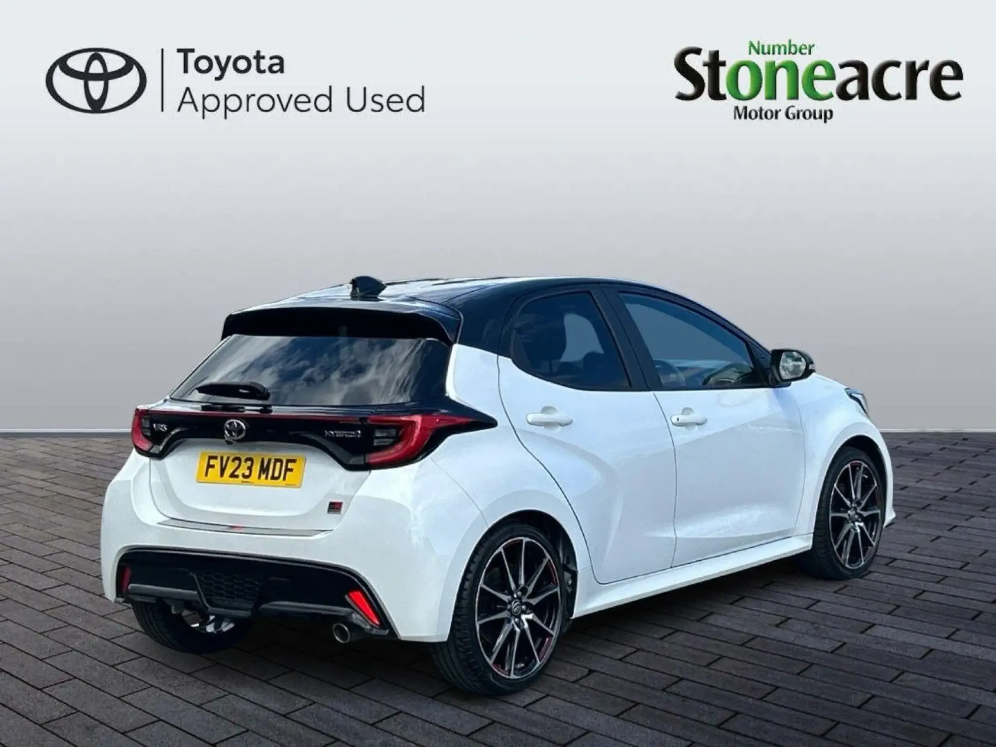 Toyota Yaris Image 3