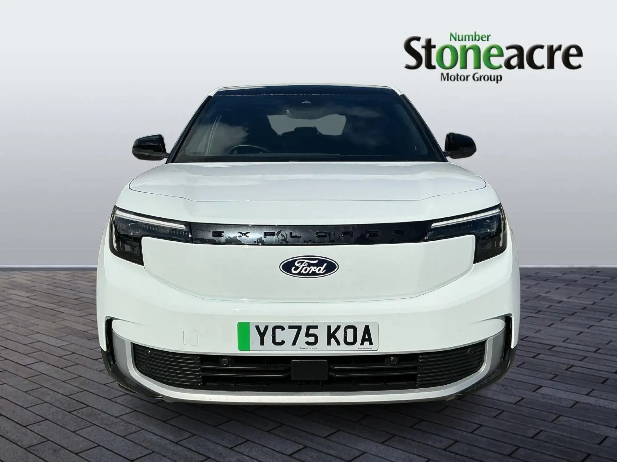 Ford Explorer Extended Range 77kWh Premium Auto 5dr YC75KOA Image 2