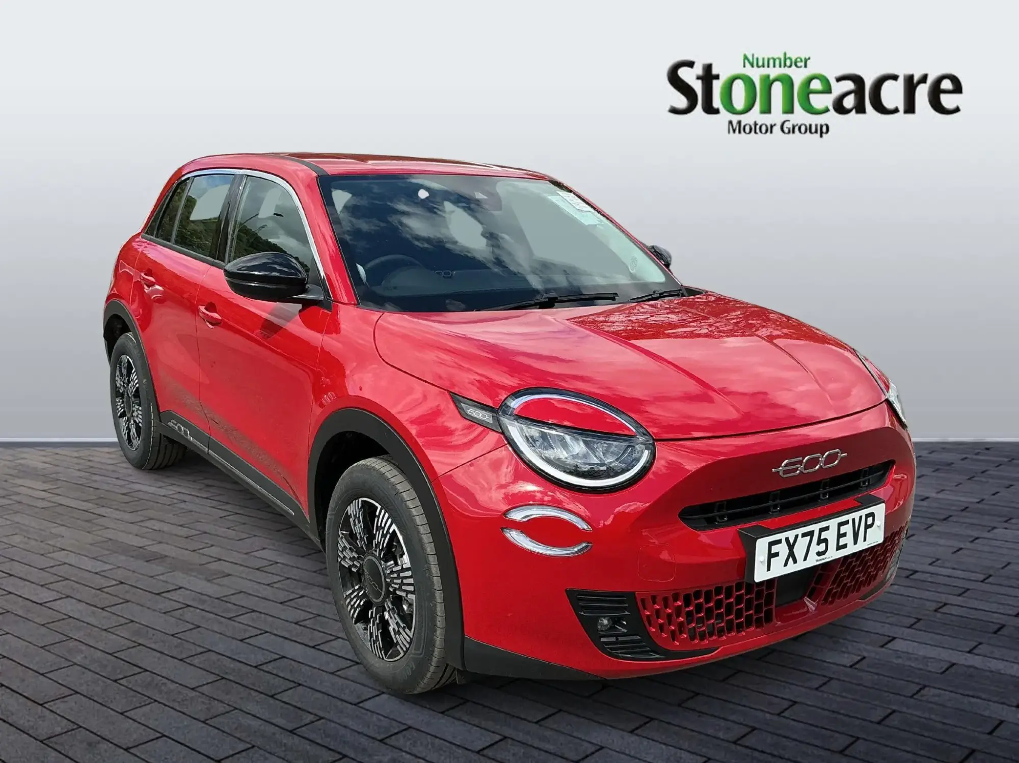 Fiat 600 1.2 MHEV 136 e-DCT Euro 6 (s/s) 5dr FX75EVP Image 1