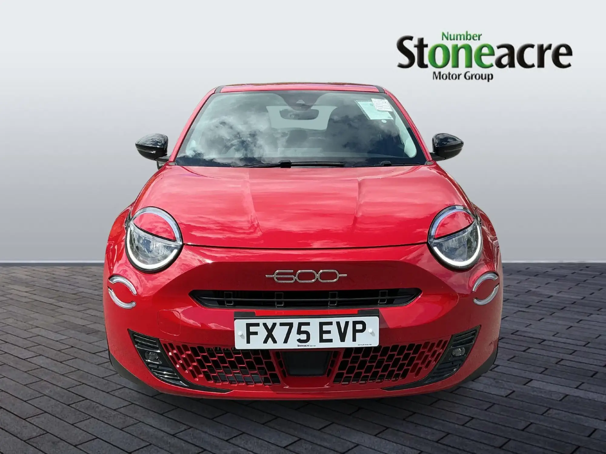 Fiat 600 1.2 MHEV 136 e-DCT Euro 6 (s/s) 5dr FX75EVP Image 2