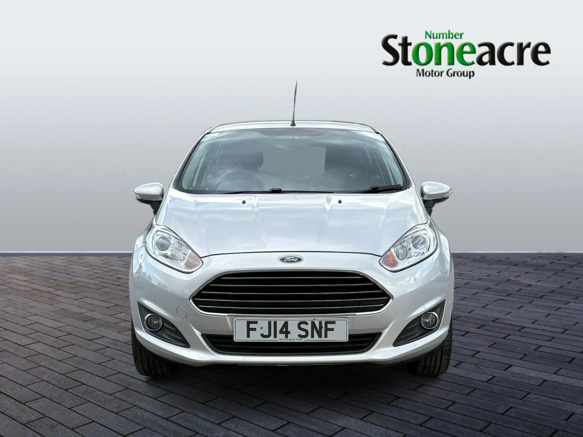 Ford Fiesta 1.25 Zetec Hatchback 5dr Petrol Manual Euro 5 (82 ps) FJ14SNF Image 2
