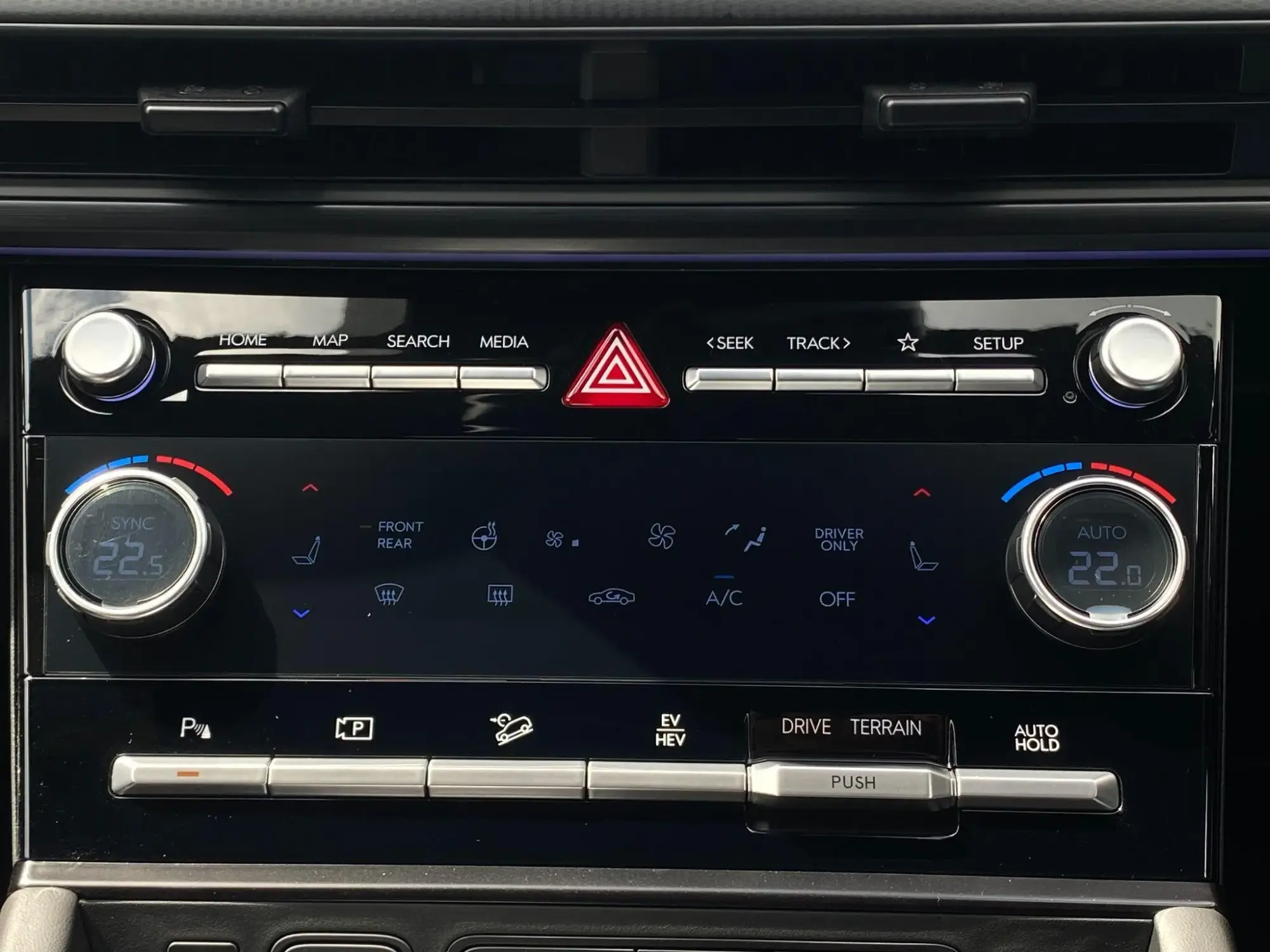 Hyundai SANTA FE Plug-in Hybrid Image 34
