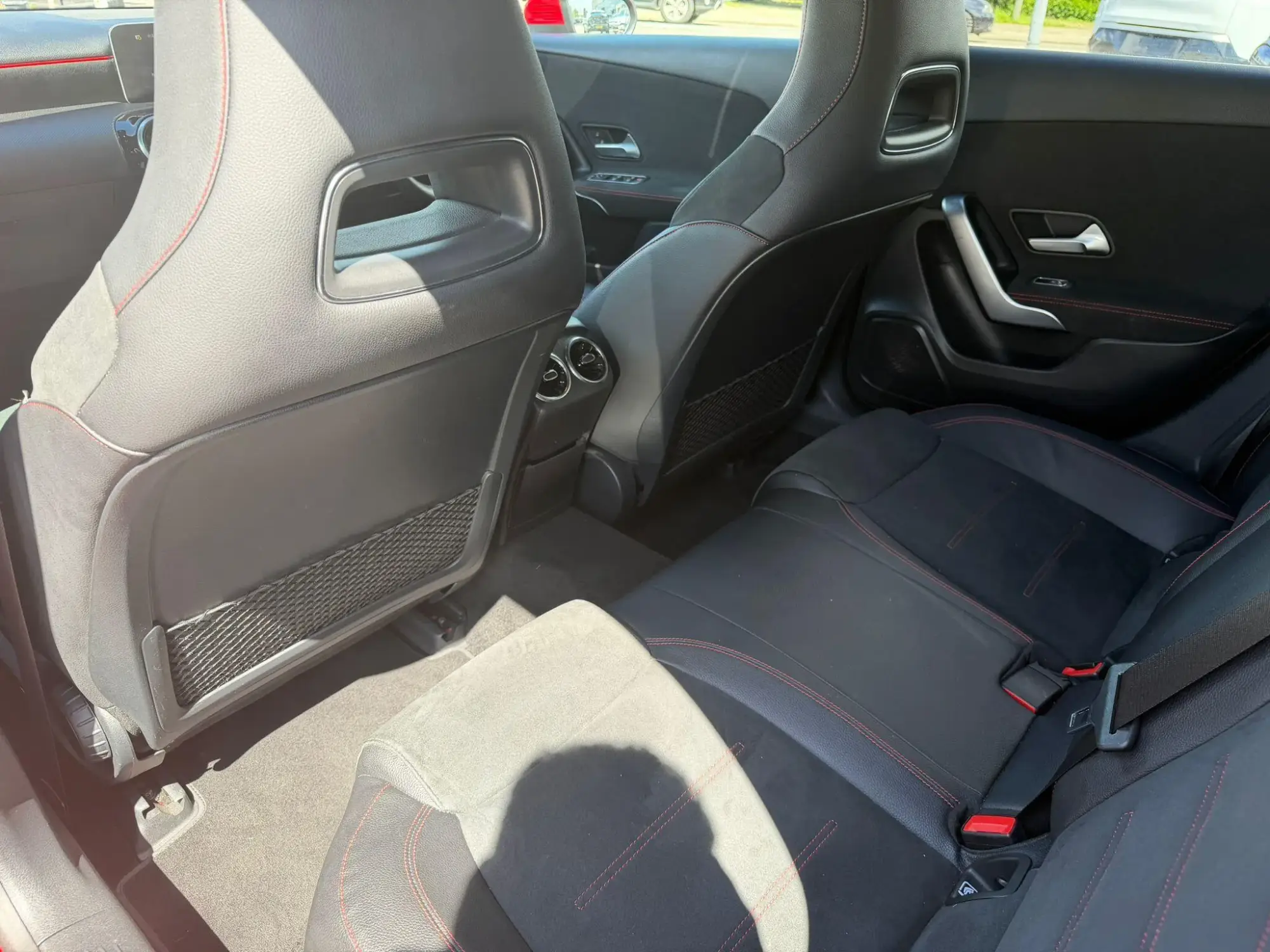 Mercedes-Benz A-Class Image 28 Mercedes-Benz A-Class Image 28