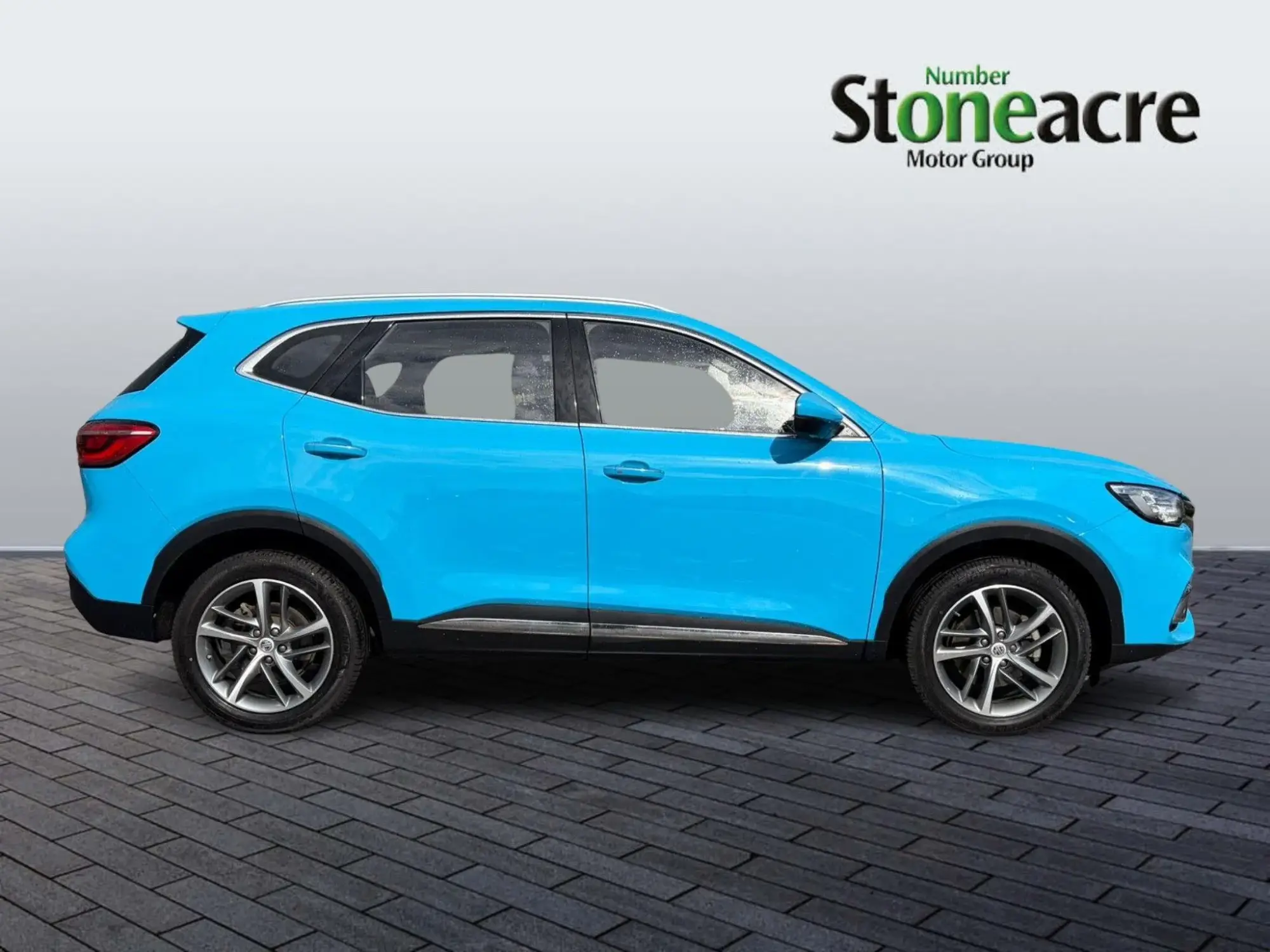 MG HS 1.5 T-GDI Excite 5dr FV72RNO Image 2