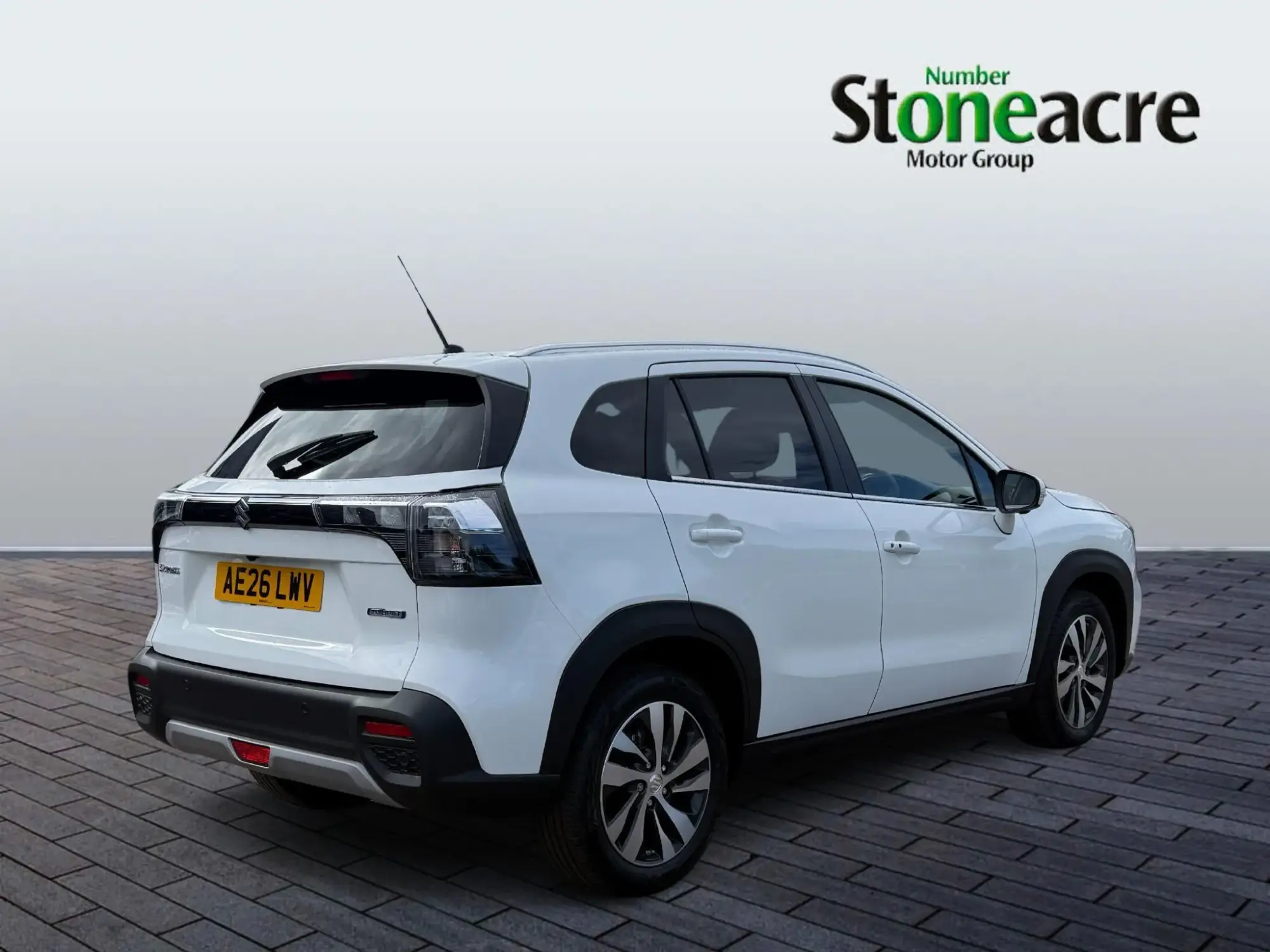 Suzuki S-Cross Image 3