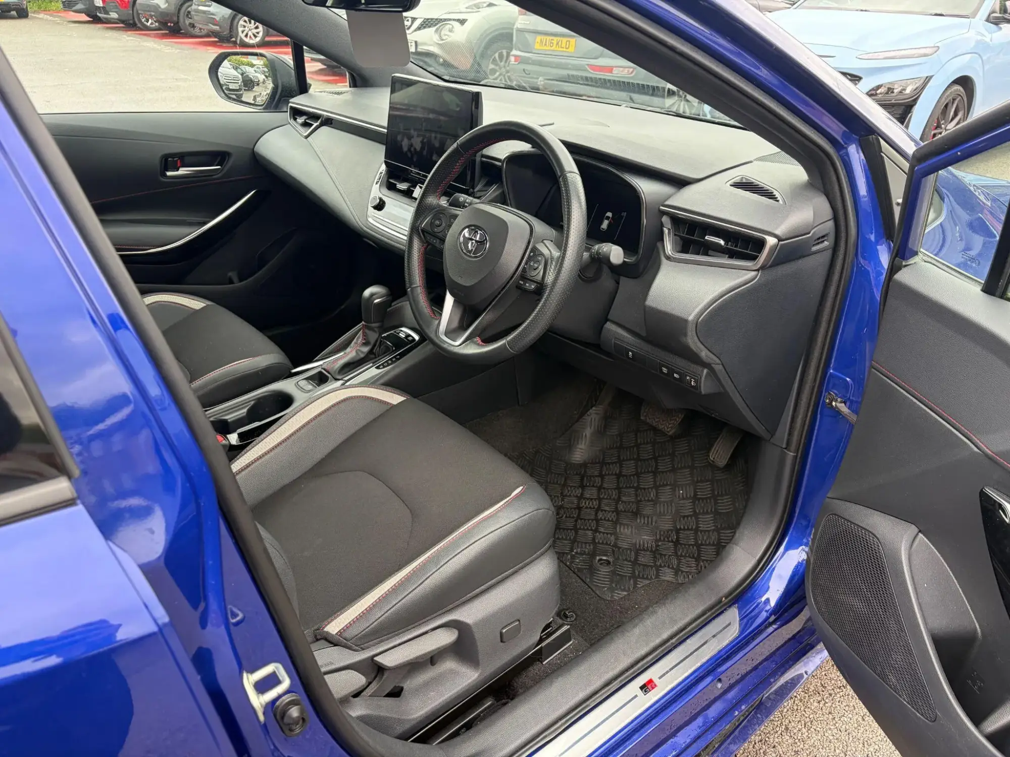 Toyota Corolla Hatchback Image 10 Toyota Corolla Hatchback Image 10