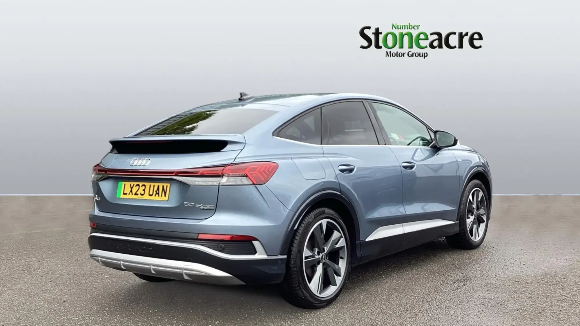 Audi Q4 e-tron 50 S line Sportback Auto quattro 5dr 82kWh LX23UAN Image 2