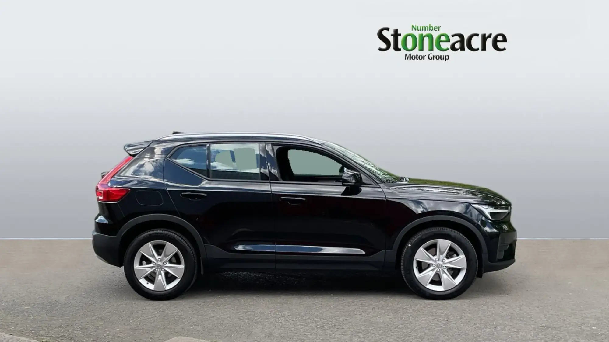 Volvo XC40 Core B3 (163 hp) Auto NG72BCZ Image 3
