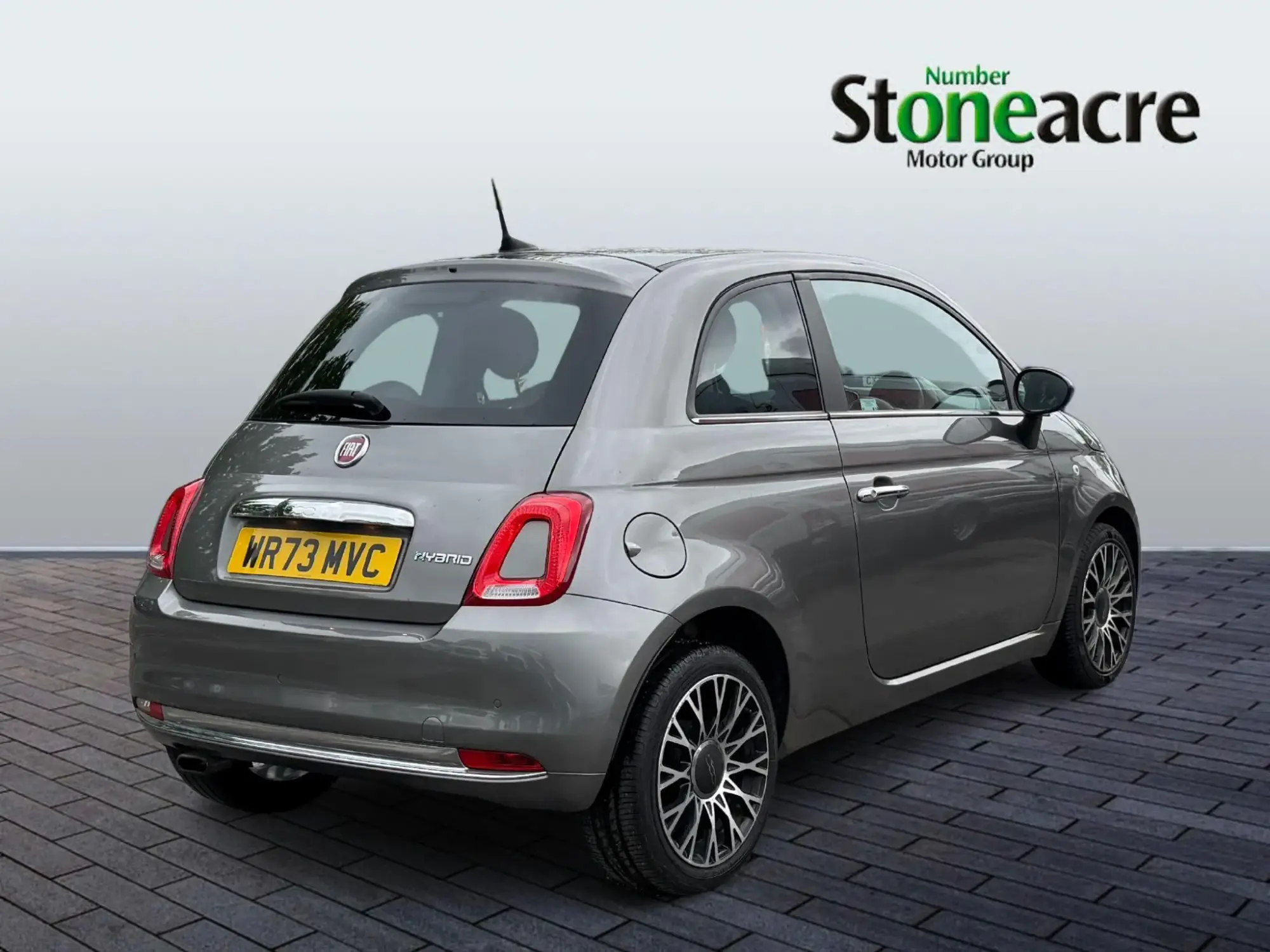 Fiat 500 Hybrid Image 3
