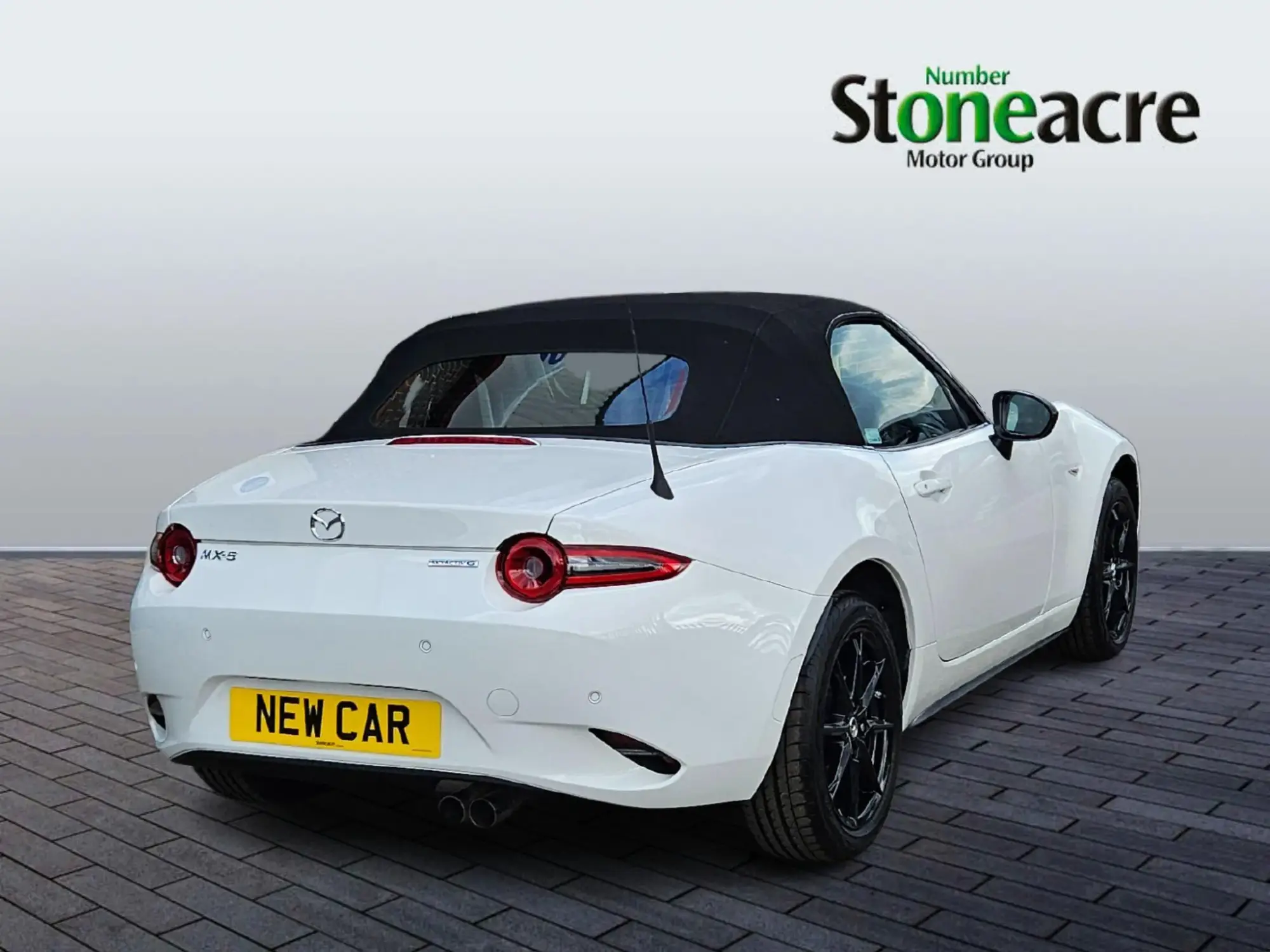 Mazda MX-5 1.5 SKYACTIV-G Prime-Line Roadster Euro 6 (s/s) 2dr Image 3