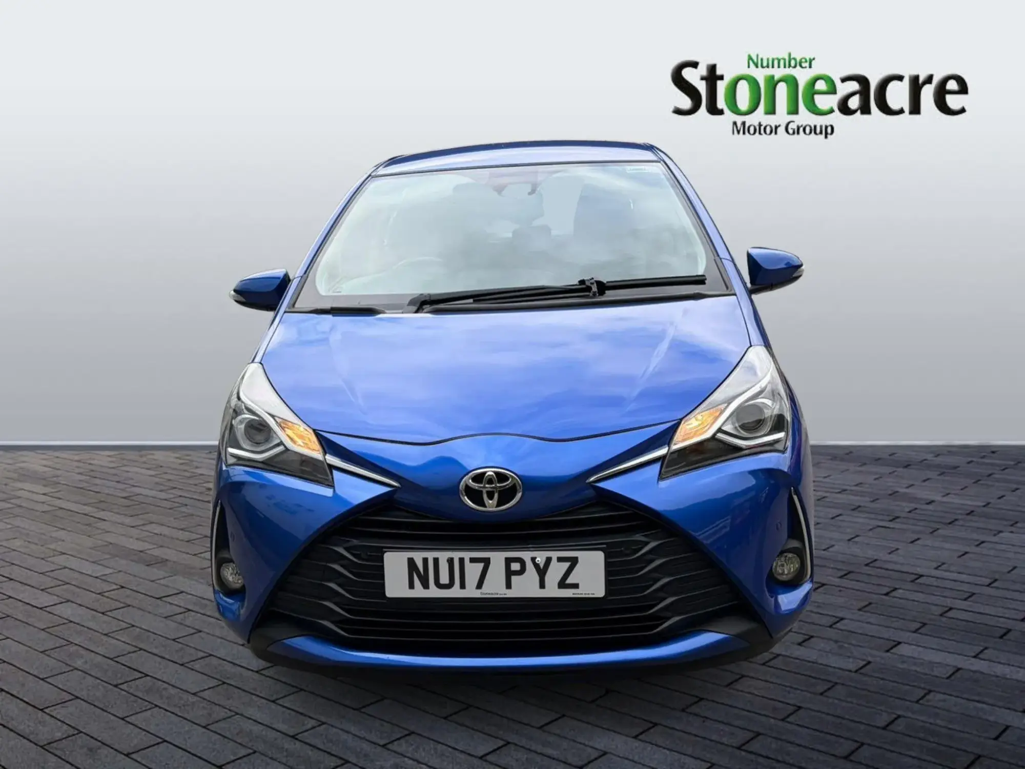 Toyota Yaris Image 2