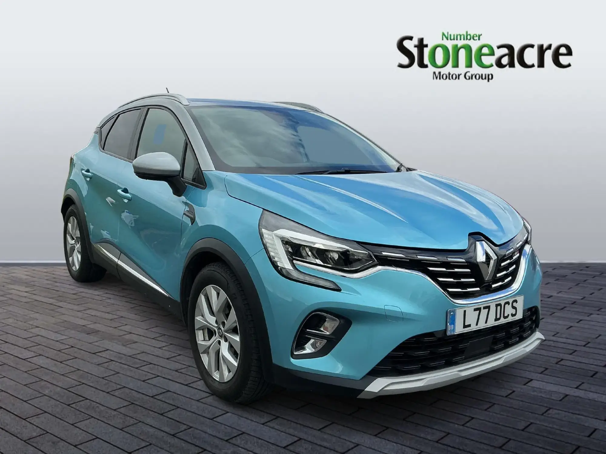 Renault Captur Iconic dCi 95 CK70XRH Image 1