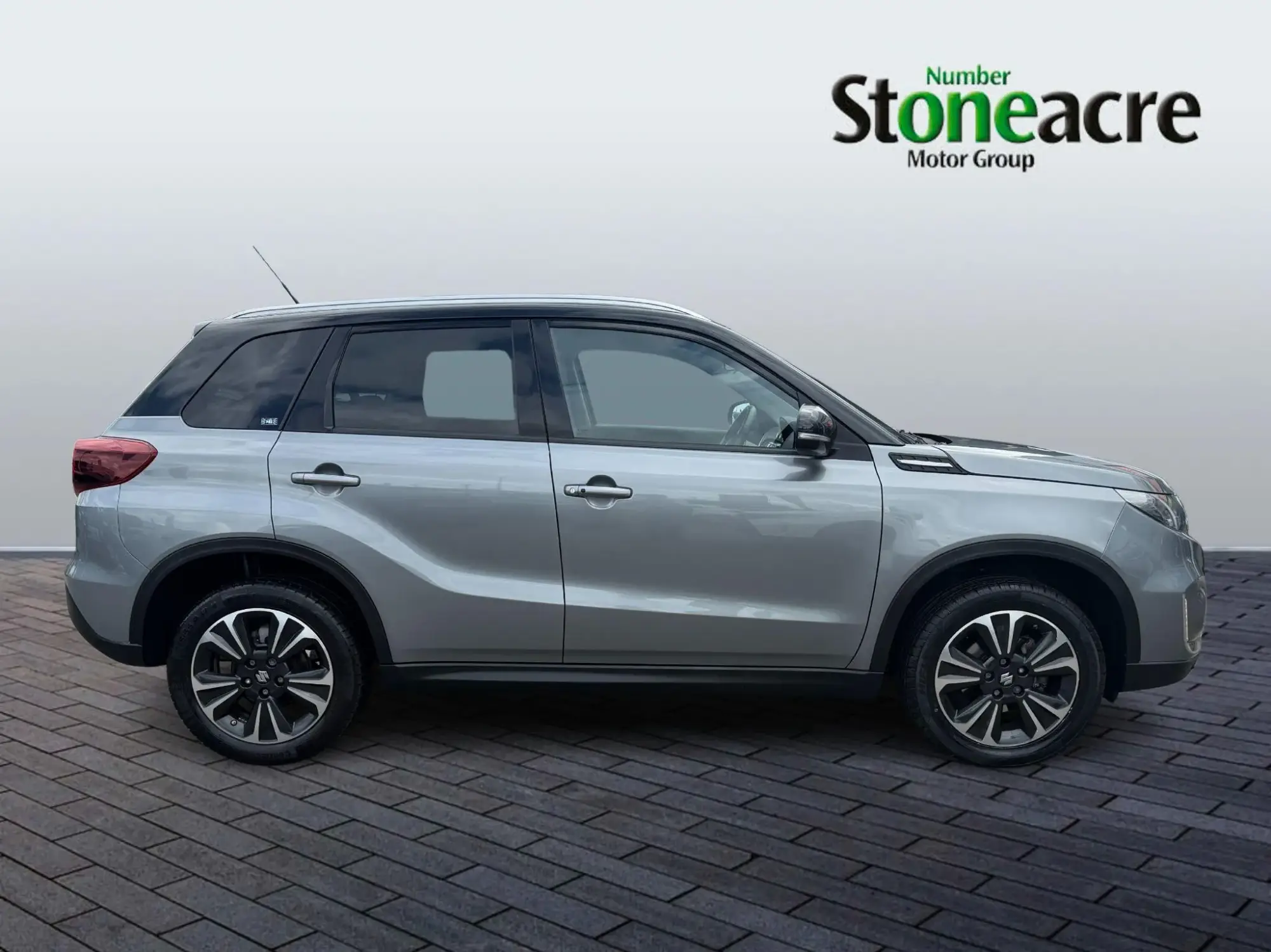 Suzuki Vitara 1.4 Boosterjet 48V Hybrid SZ5 5dr YS72VOY Image 2