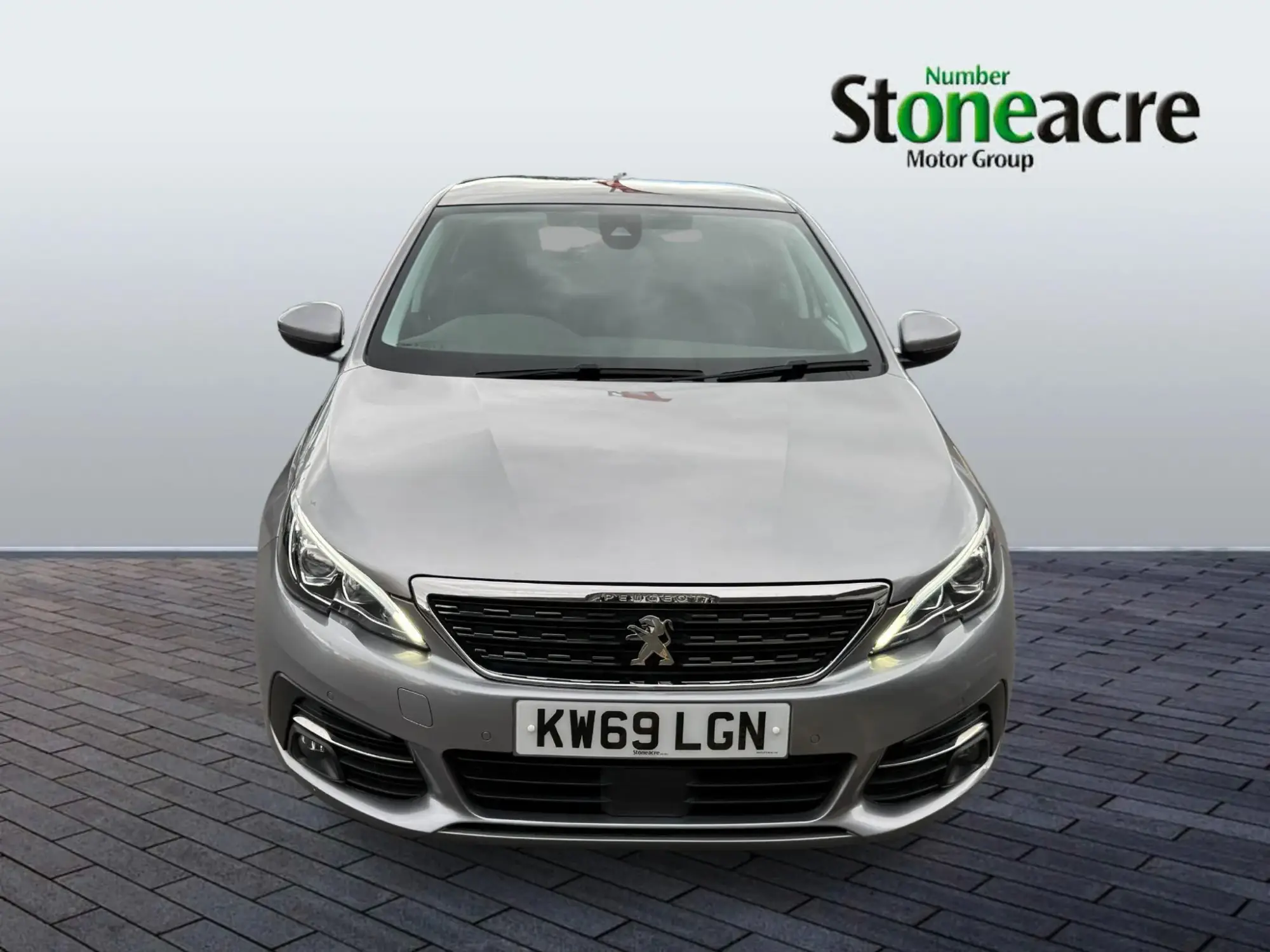 Peugeot 308 Image 2