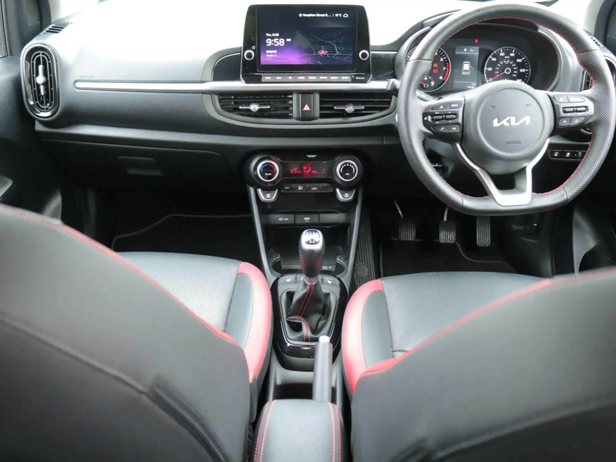 Kia Picanto Image 12