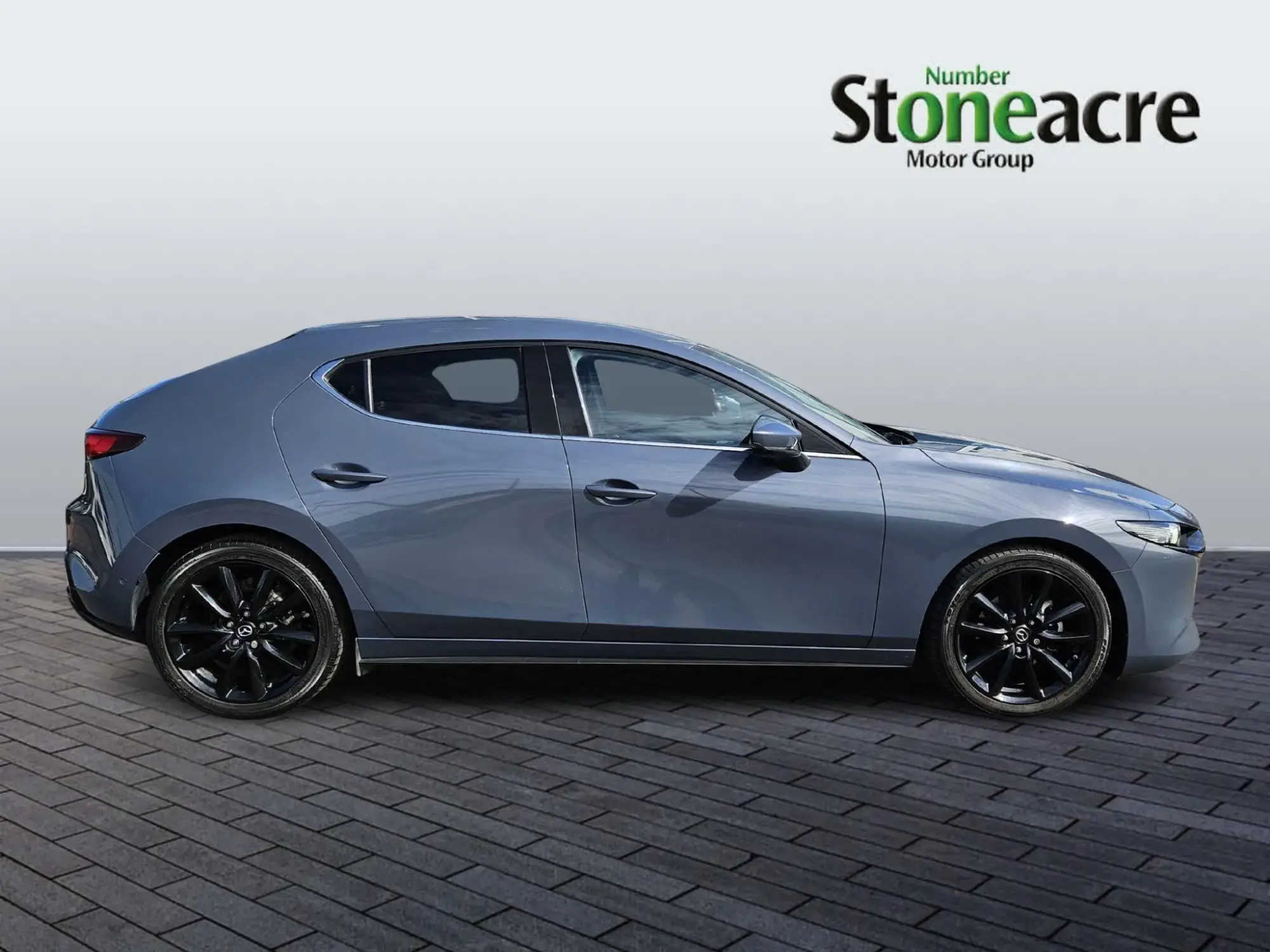 Mazda 3 2.0 SKYACTIV-X MHEV GT Sport Tech AWD Euro 6 (s/s) 5dr SD21RJX Image 2