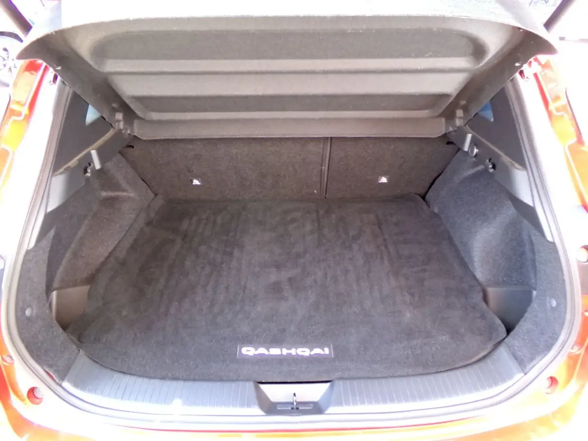 NISSAN QASHQAI 1.3 DIG T MHEV TEKNA XTRON EURO 6 S S 5DR YR22RFZ...