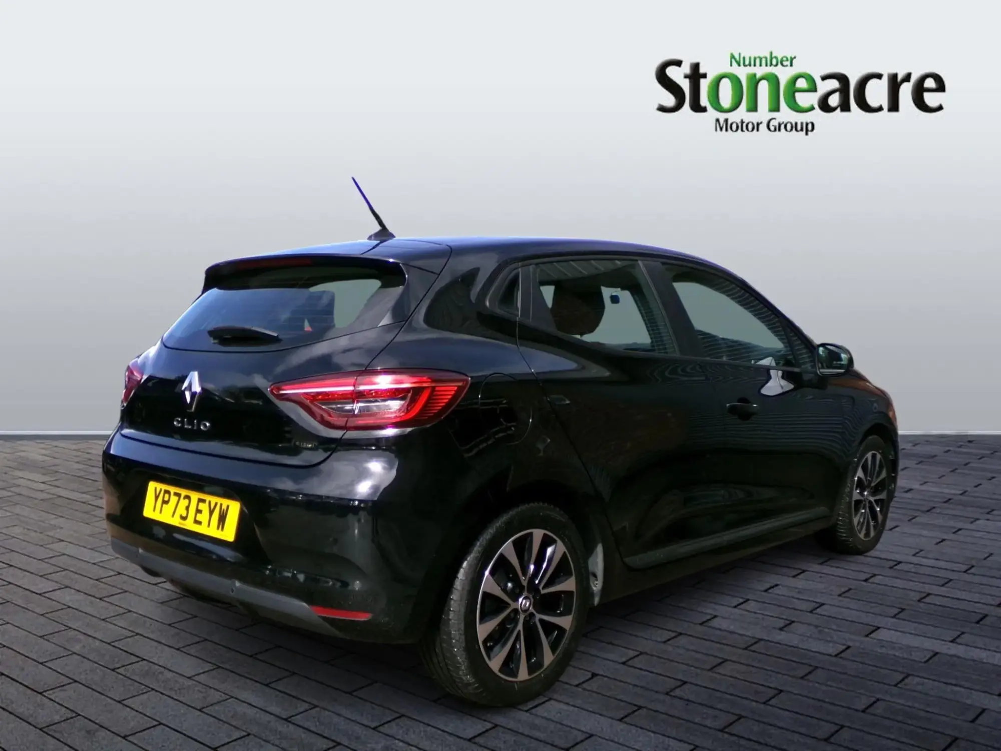 Renault Clio E-Tech Image 3