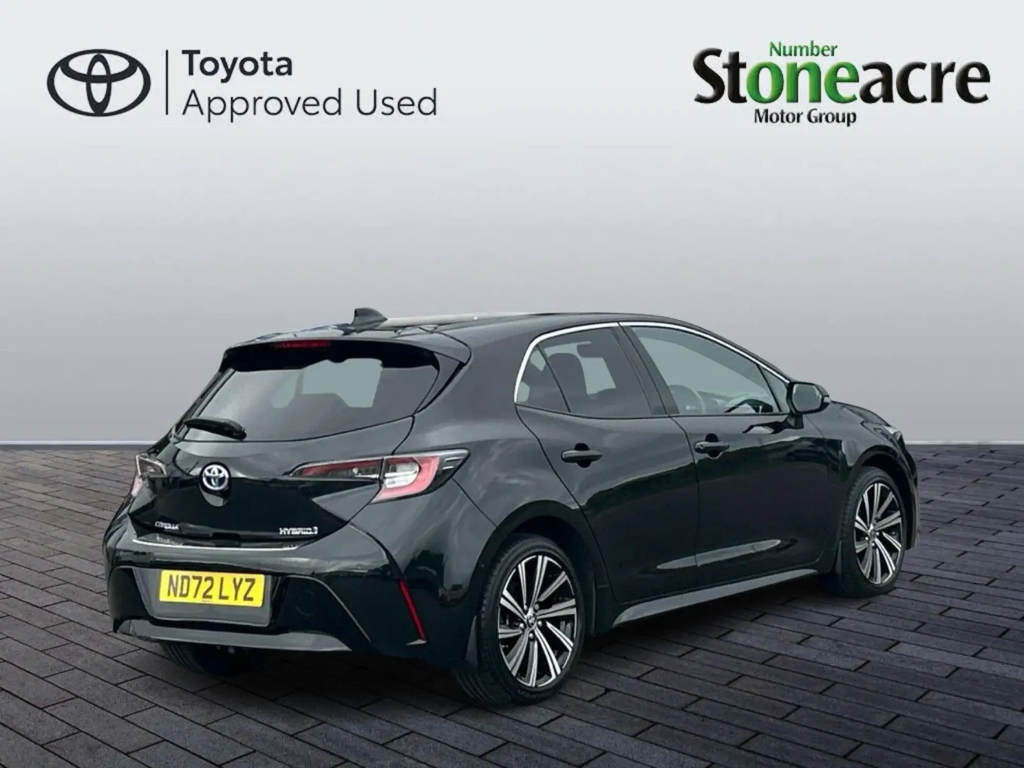 Toyota Corolla Hatchback Image 3