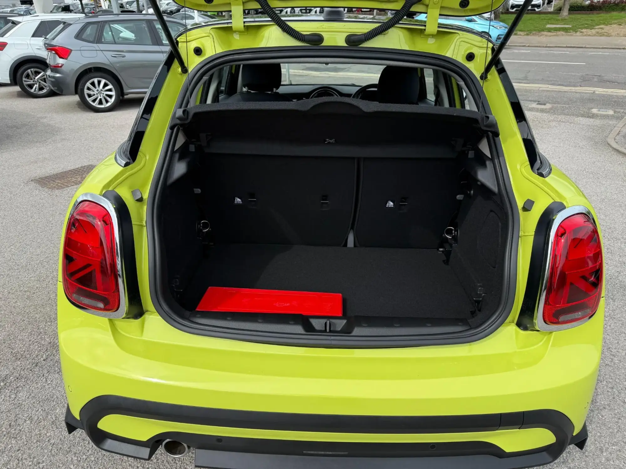 MINI Hatch Image 20 MINI Hatch Image 20