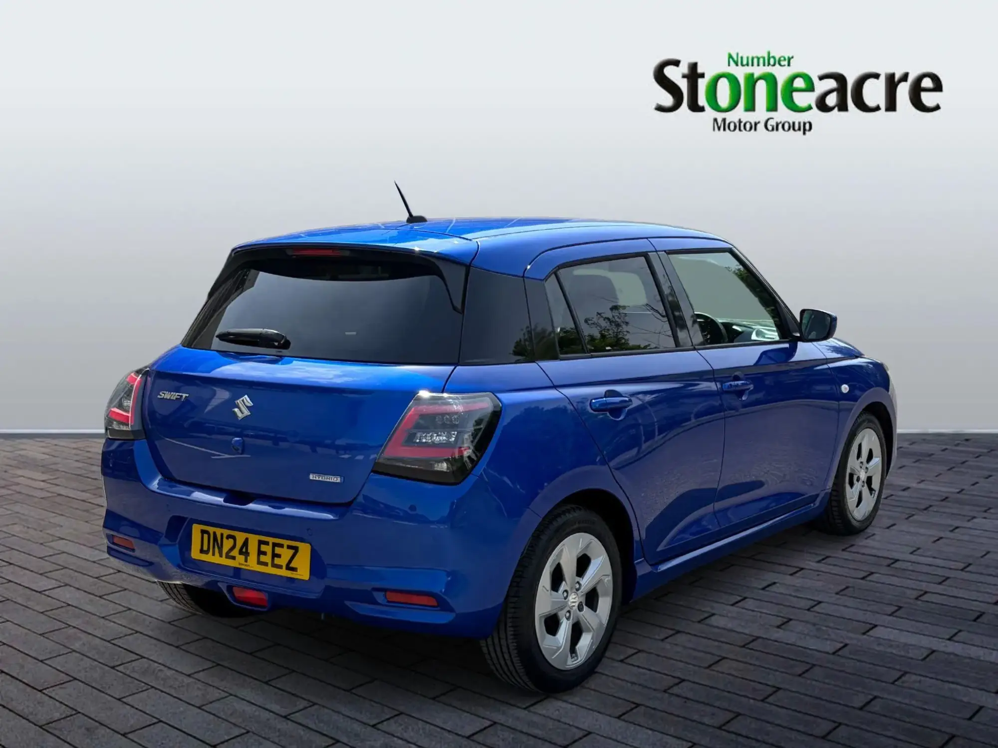 Suzuki Swift 1.2 MHEV Motion CVT Euro 6 (s/s) 5dr DN24EEZ Image 3
