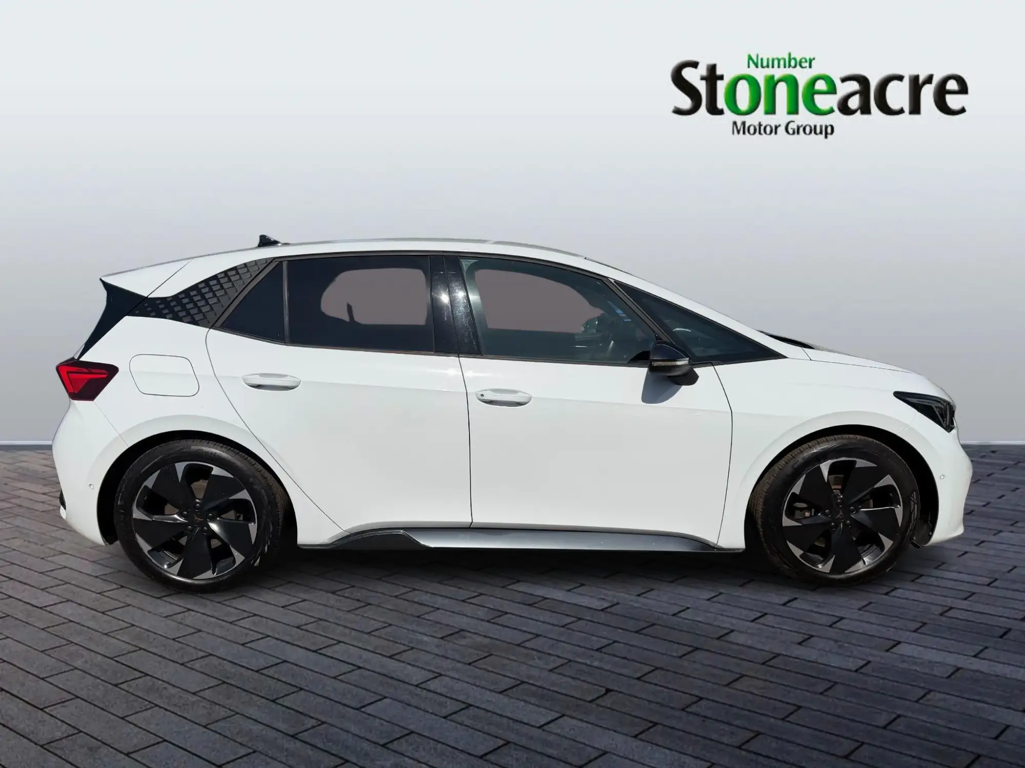 CUPRA Born 169kW e-Boost V2 58kWh 5dr Auto ST72UXY Image 2