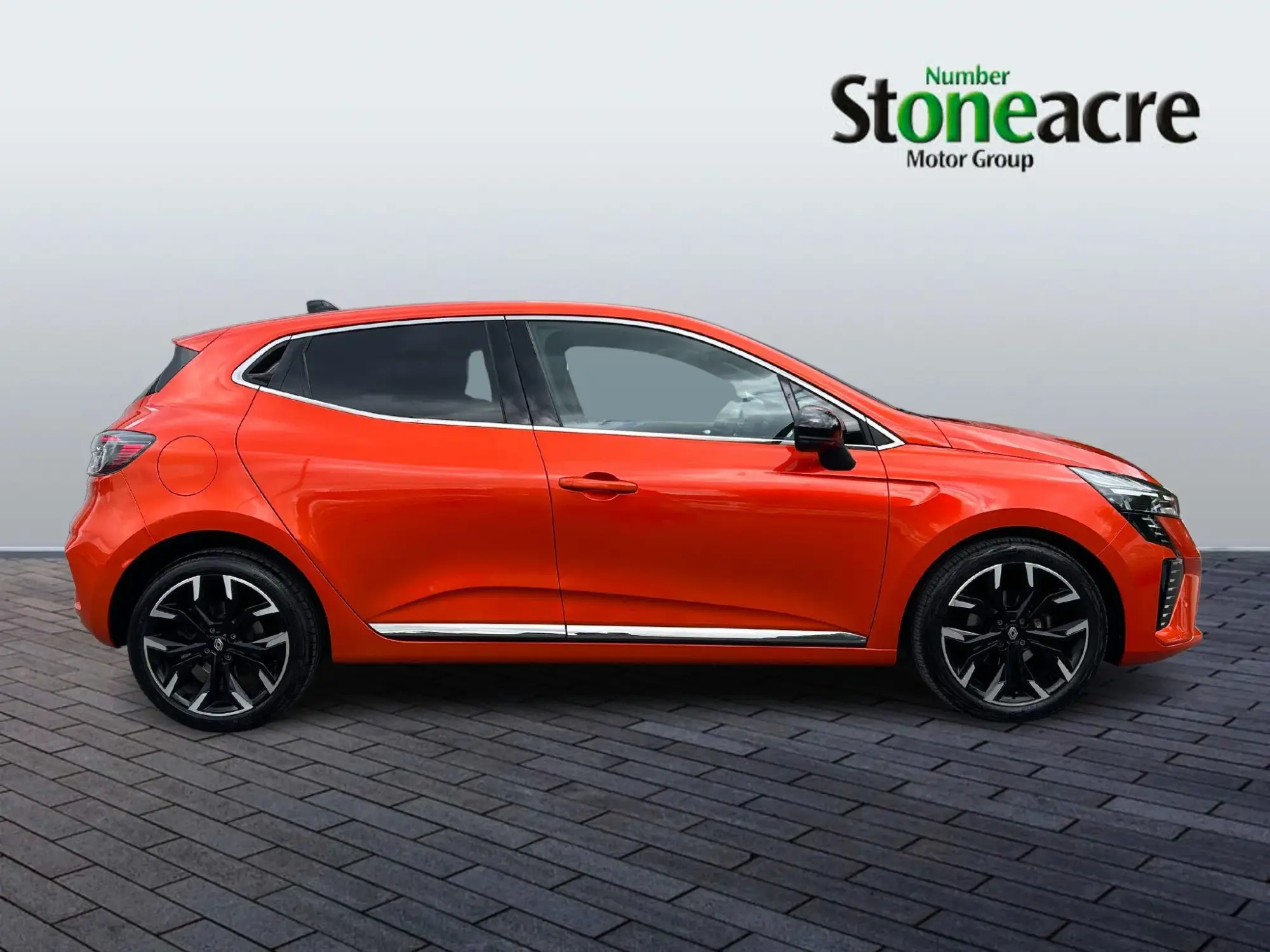 Renault Clio Image 2