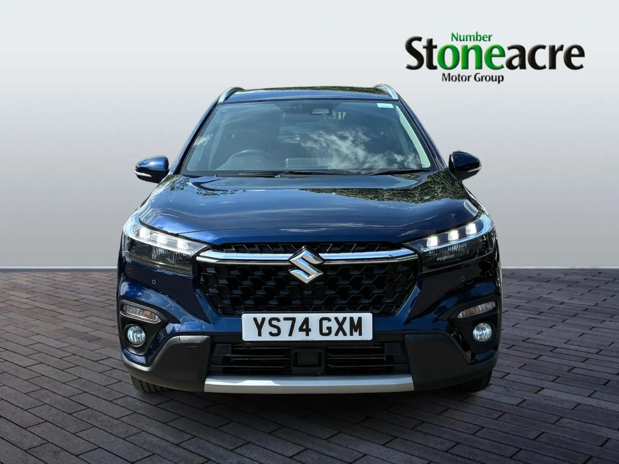 Suzuki S-Cross Image 2
