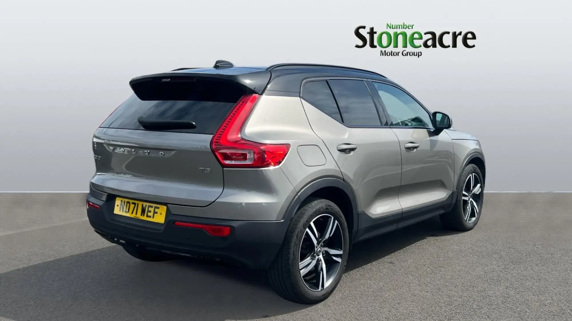 Volvo XC40 Image 2