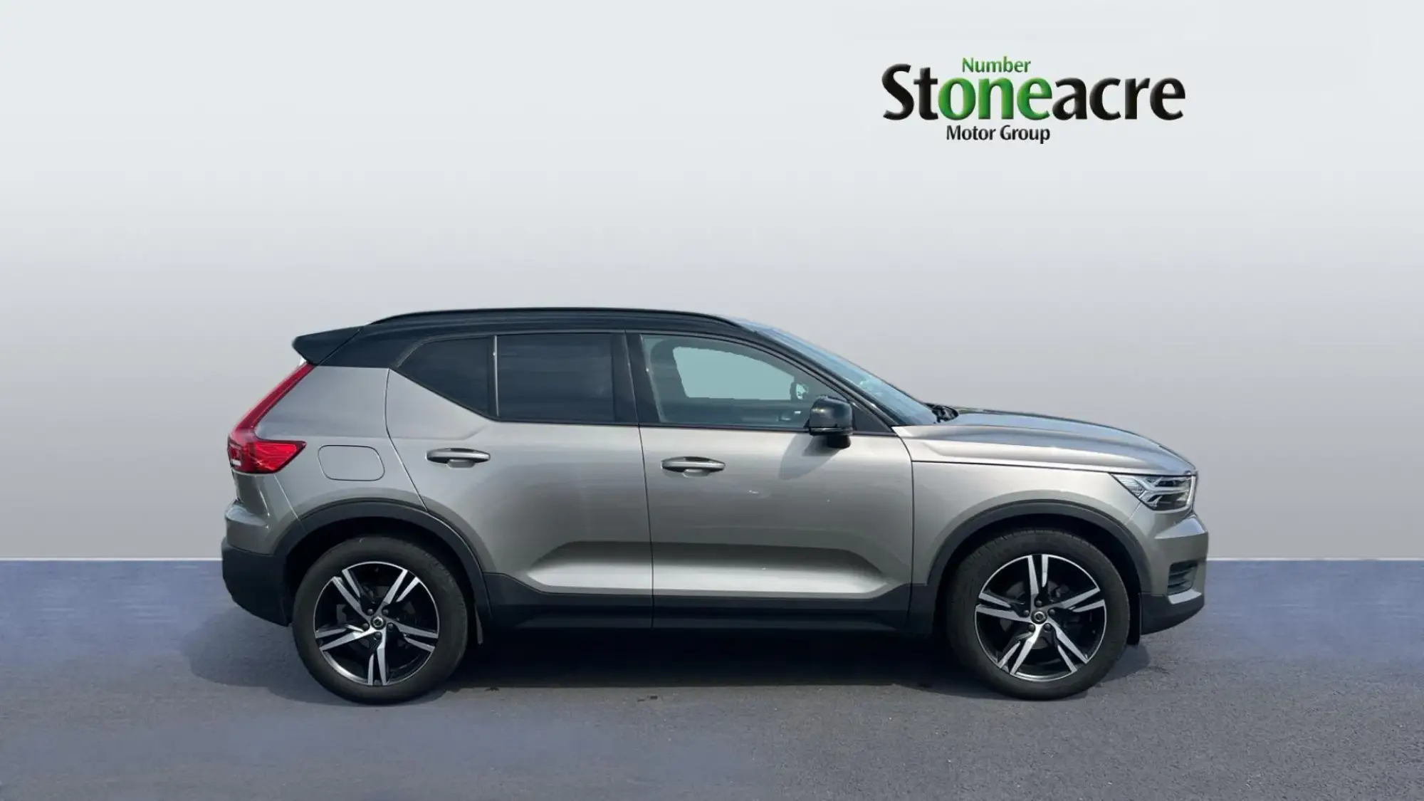 Volvo XC40 Image 3