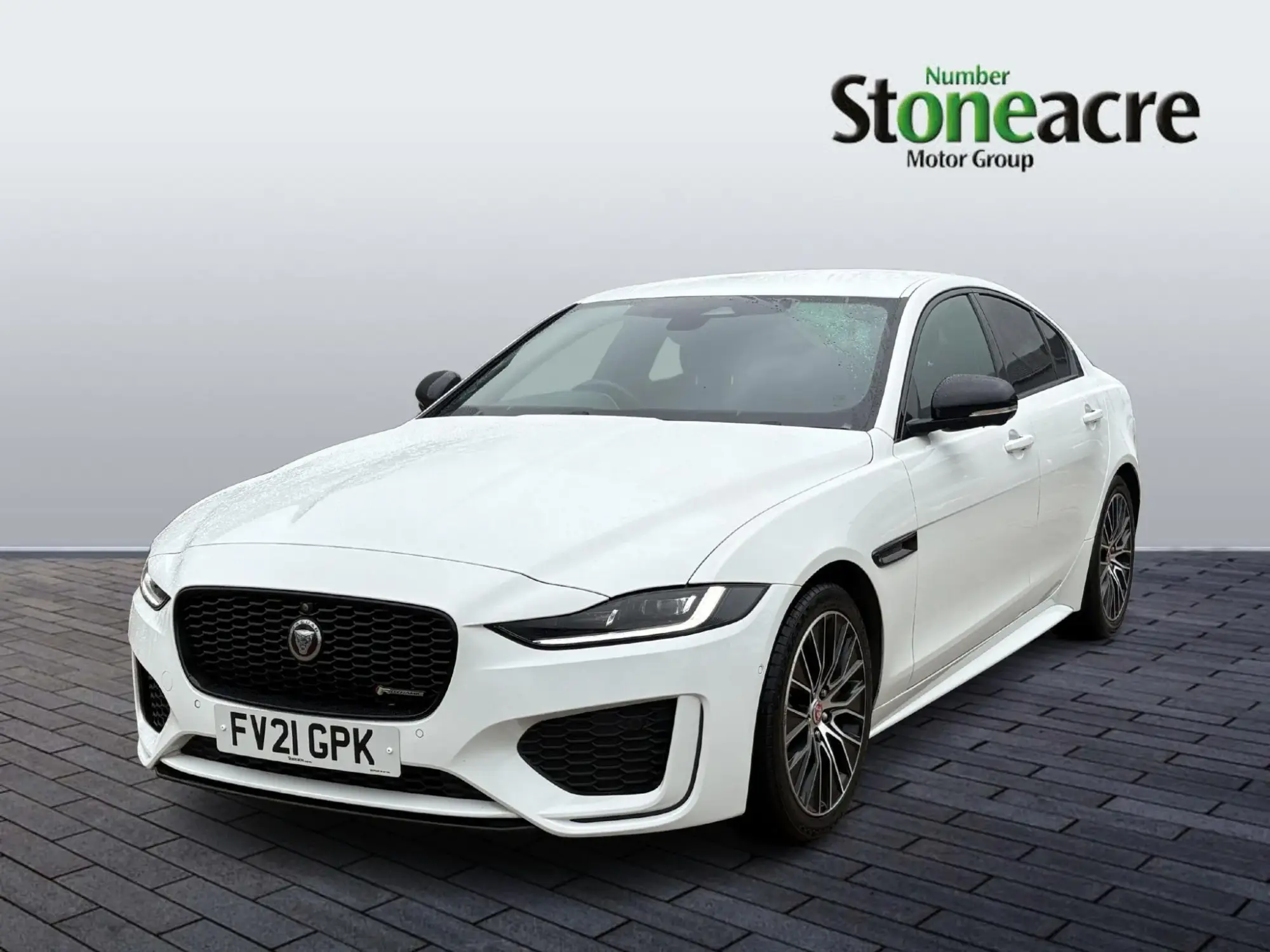 Jaguar XE Image 7 Jaguar XE Image 7