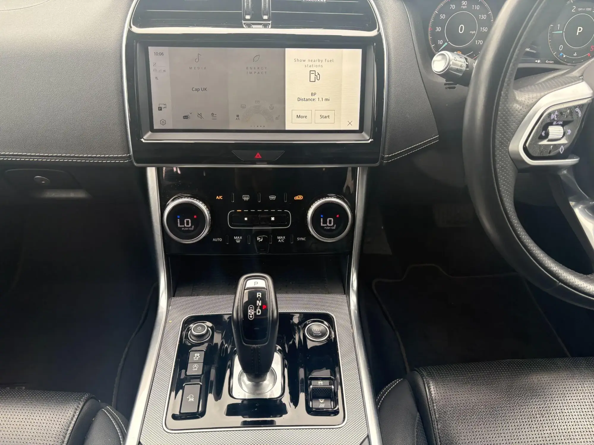 Jaguar XE Image 21 Jaguar XE Image 21