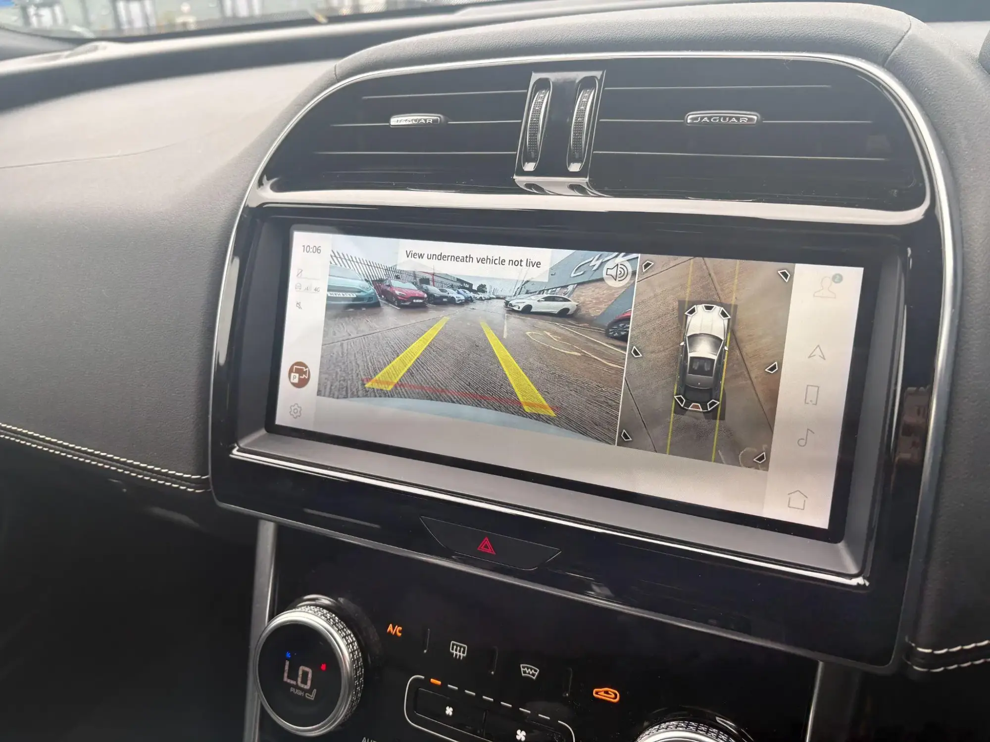 Jaguar XE Image 25 Jaguar XE Image 25