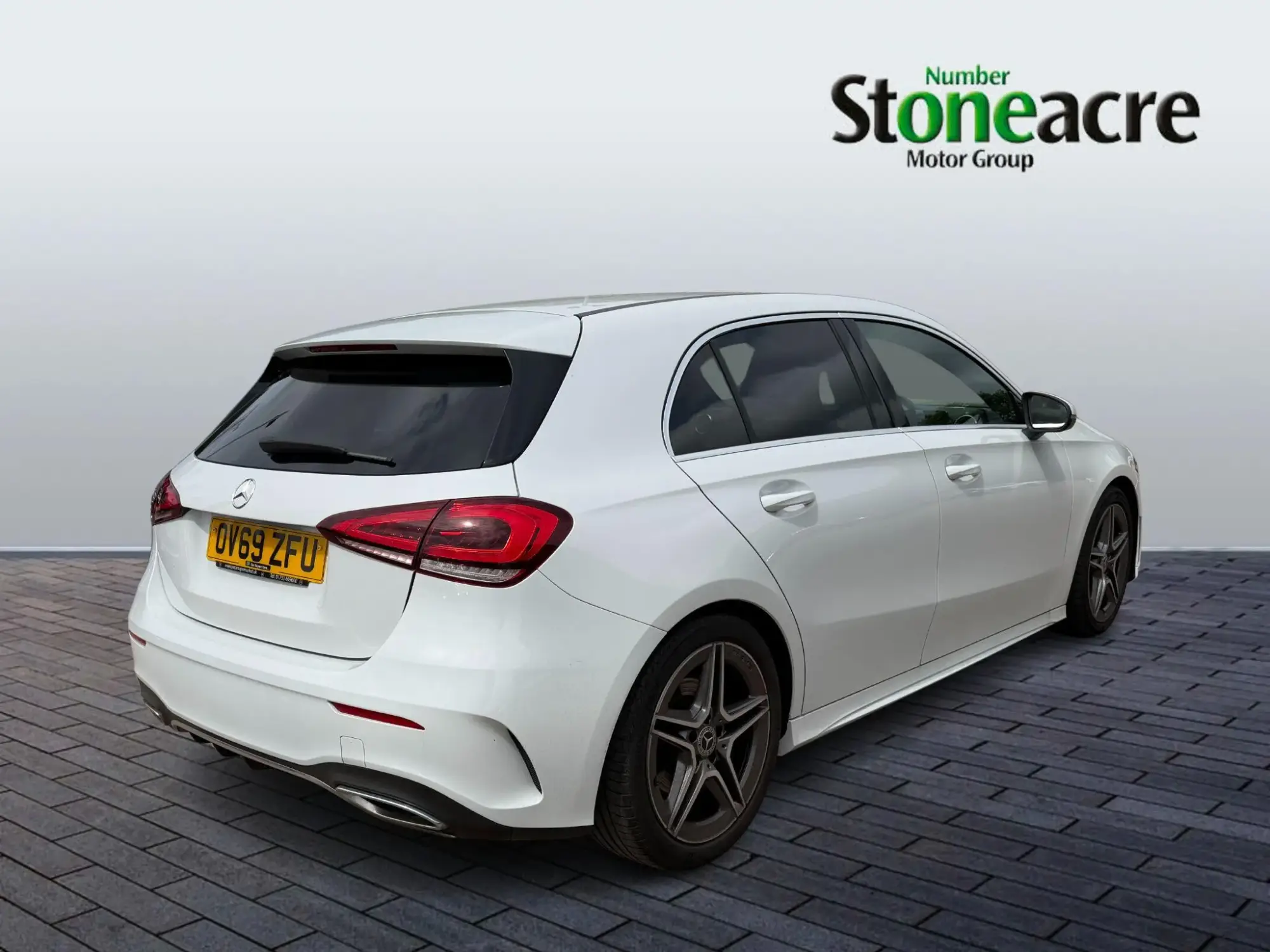 Mercedes-Benz A-Class A200 AMG Line 5dr Auto OV69ZFU Image 3