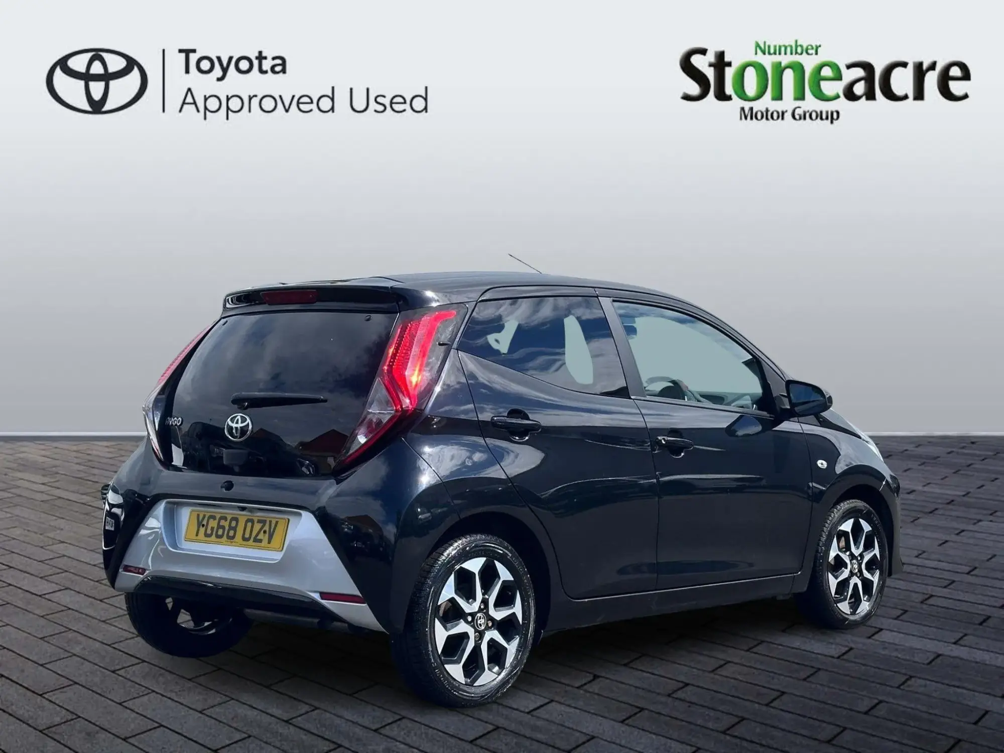 Toyota Aygo 1.0 VVT-i x-plore Hatchback 5dr Petrol Manual Euro 6 (71 ps) YG68OZV Image 2