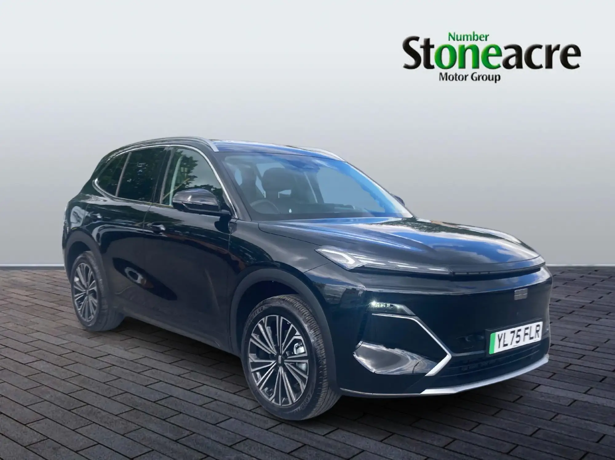 Geely Starray 1.5 EM-i 18.4kWh Pro Auto Euro 6 (s/s) 5dr YL75FLR Image 1