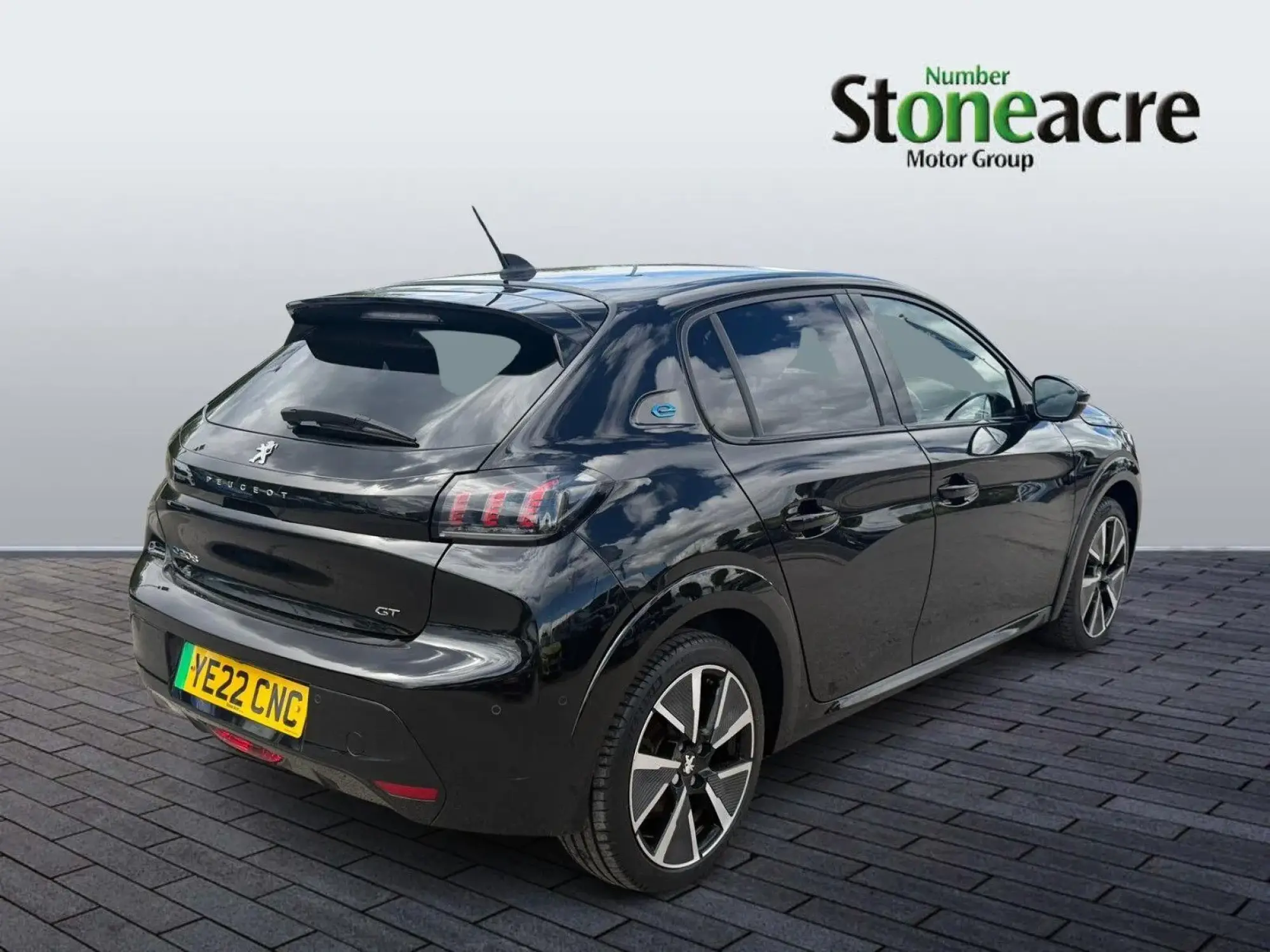 Peugeot E-208 100kW GT Premium 50kWh 5dr Auto YE22CNC Image 3