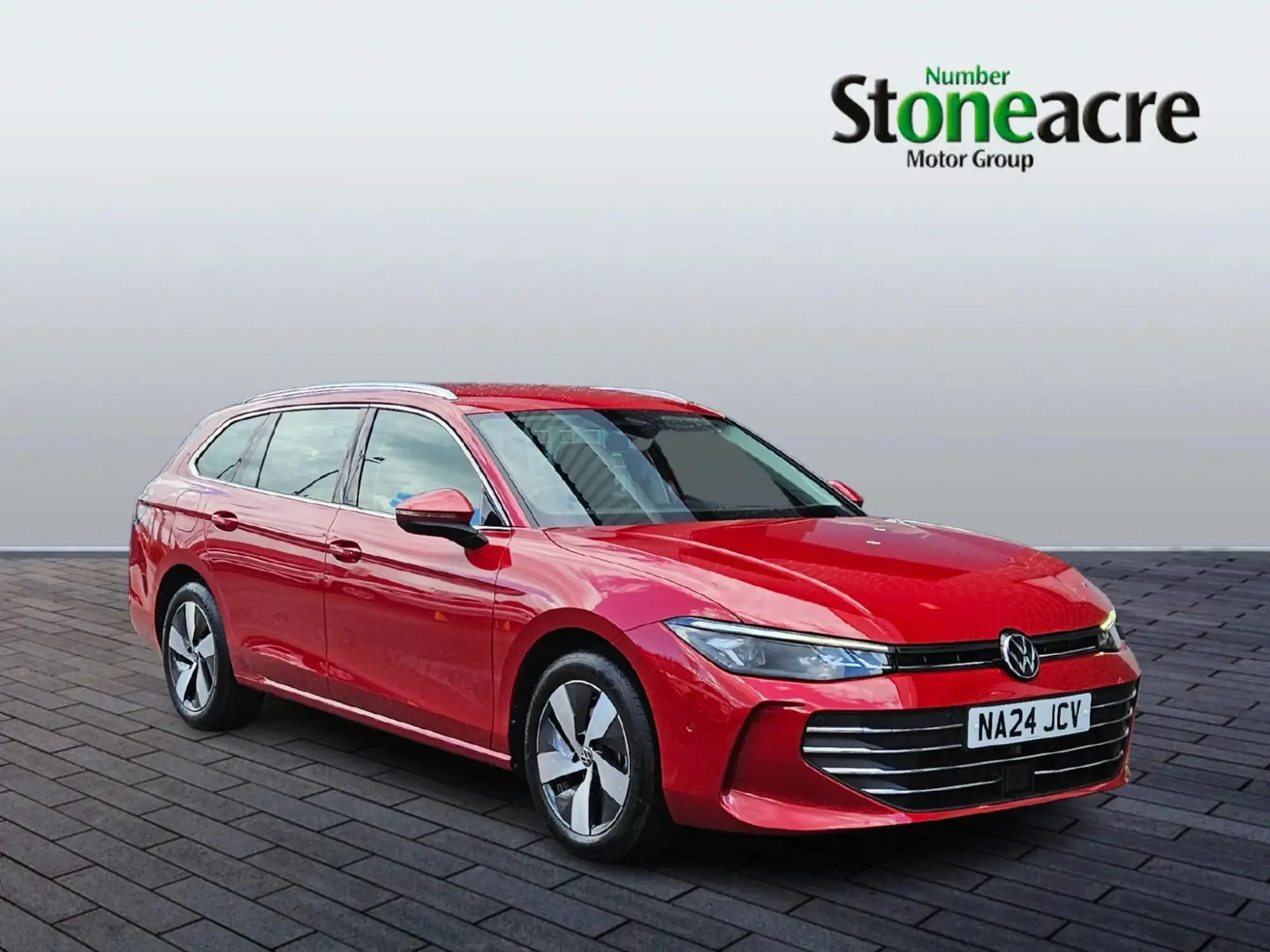Volkswagen Passat 1.5 eTSI MHEV Life DSG Euro 6 (s/s) 5dr NA24JCV Image 1