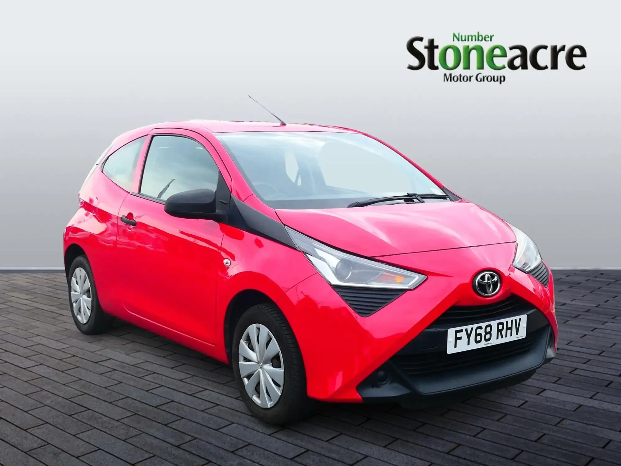 Toyota Aygo 1.0 VVT-i x Euro 6 3dr FY68RHV Image 1