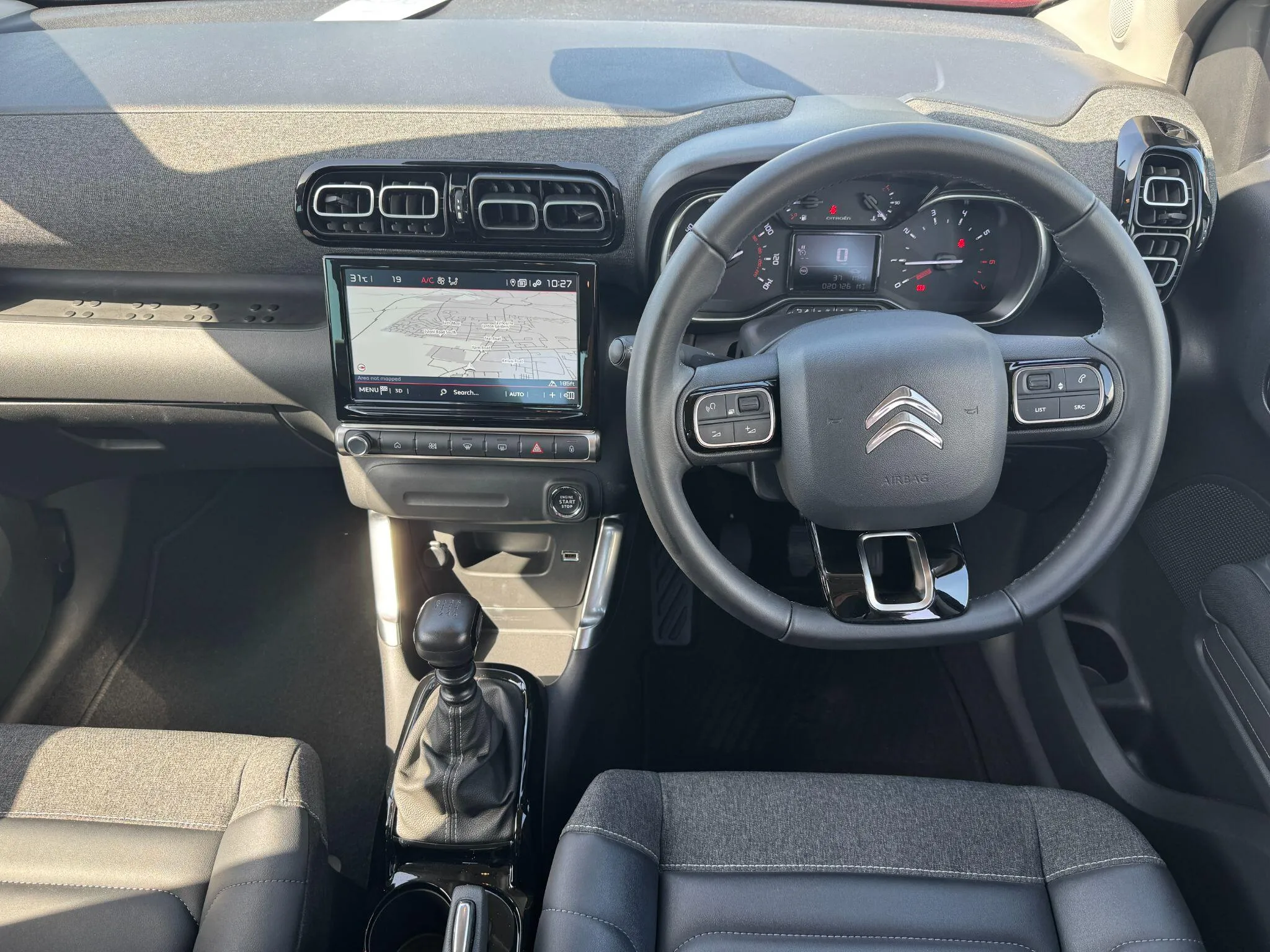 2022 Citroen C3 Aircross thumbnail 15