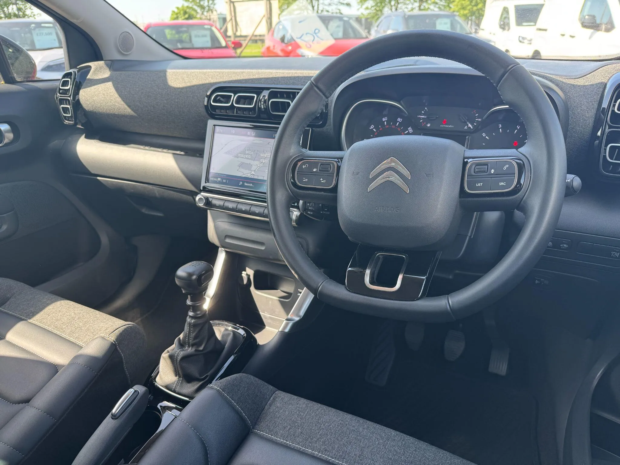 2022 Citroen C3 Aircross thumbnail 16
