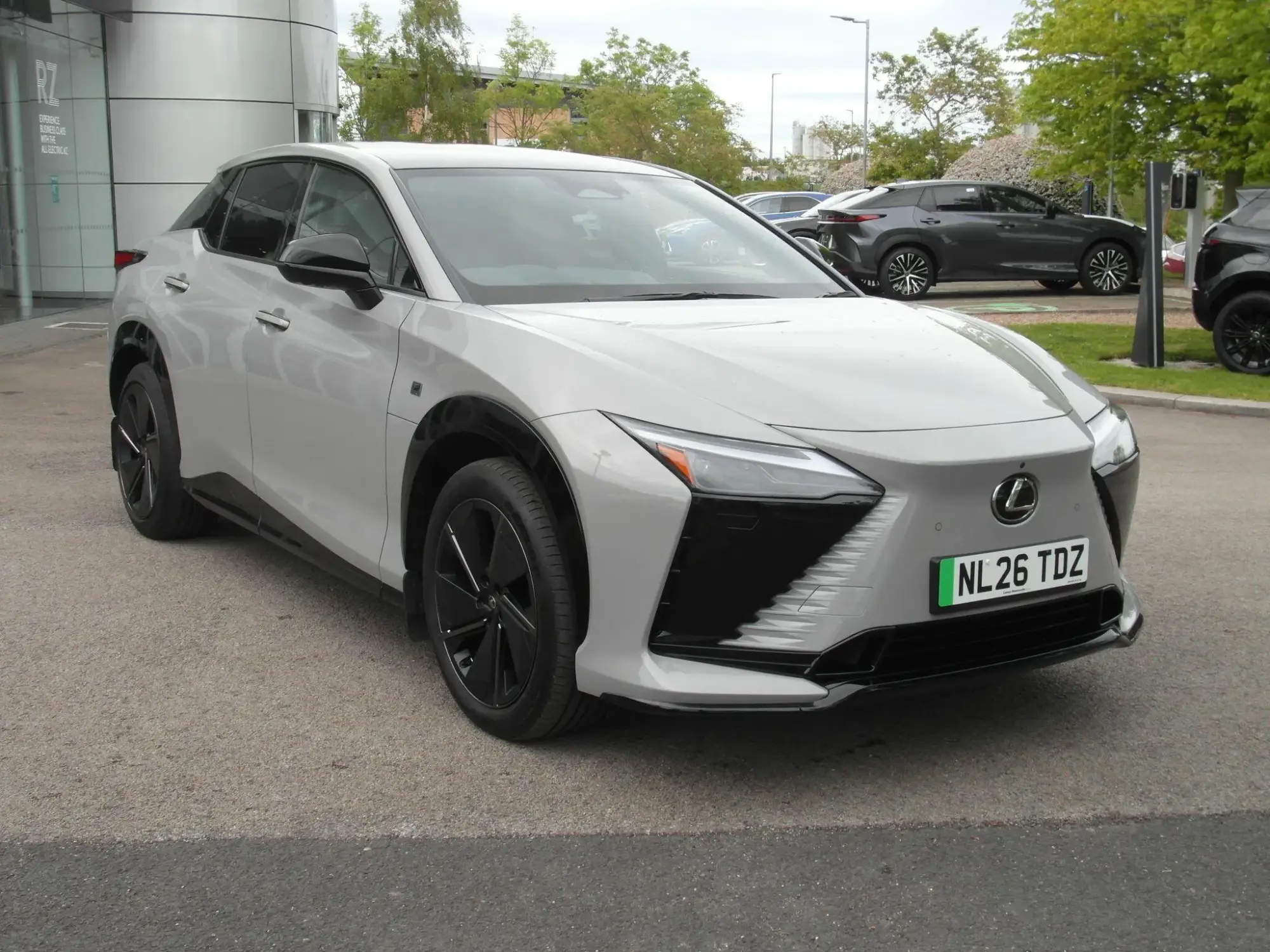 Lexus RZ Image 11